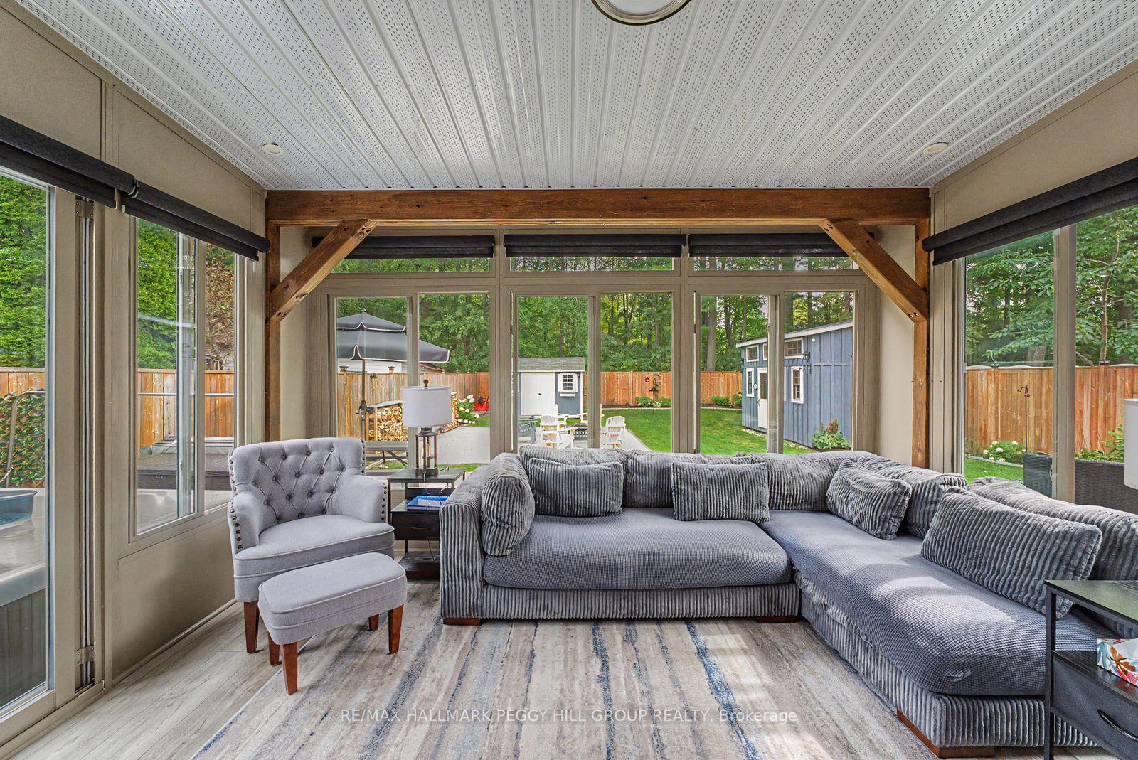Photo 10 of 41 Laidlaw Street, Wasaga Beach — HOMEH