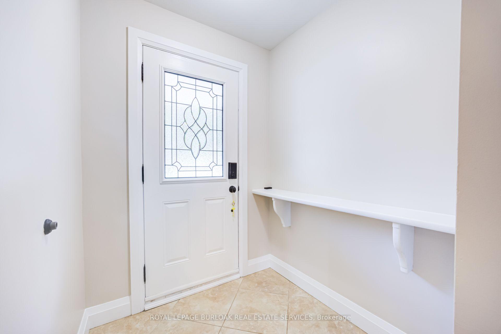 Photo 6 of 2037 Mountain Grove Avenue, Burlington, Brant Hills — HOMEH
