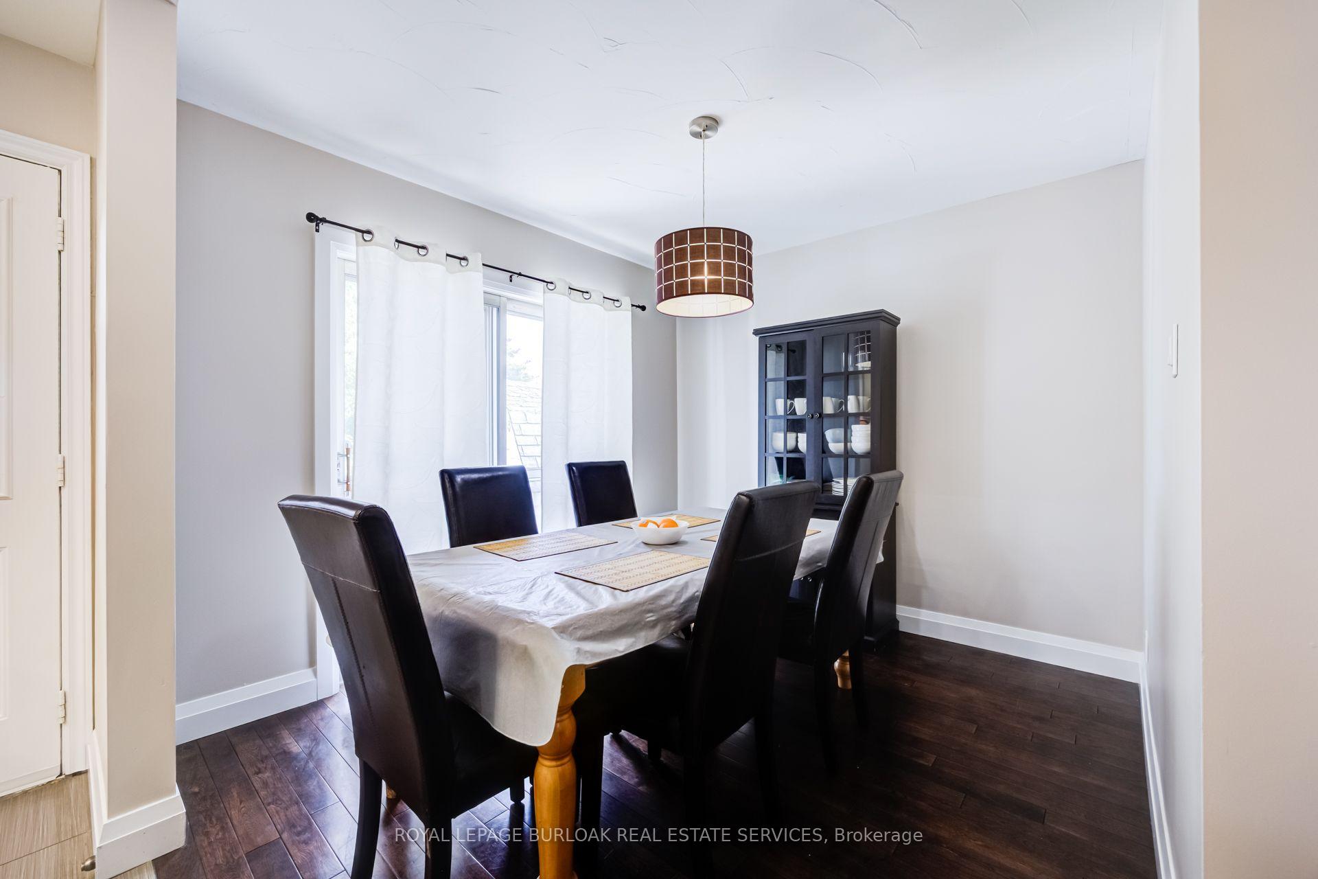 Photo 13 of 2037 Mountain Grove Avenue, Burlington, Brant Hills — HOMEH