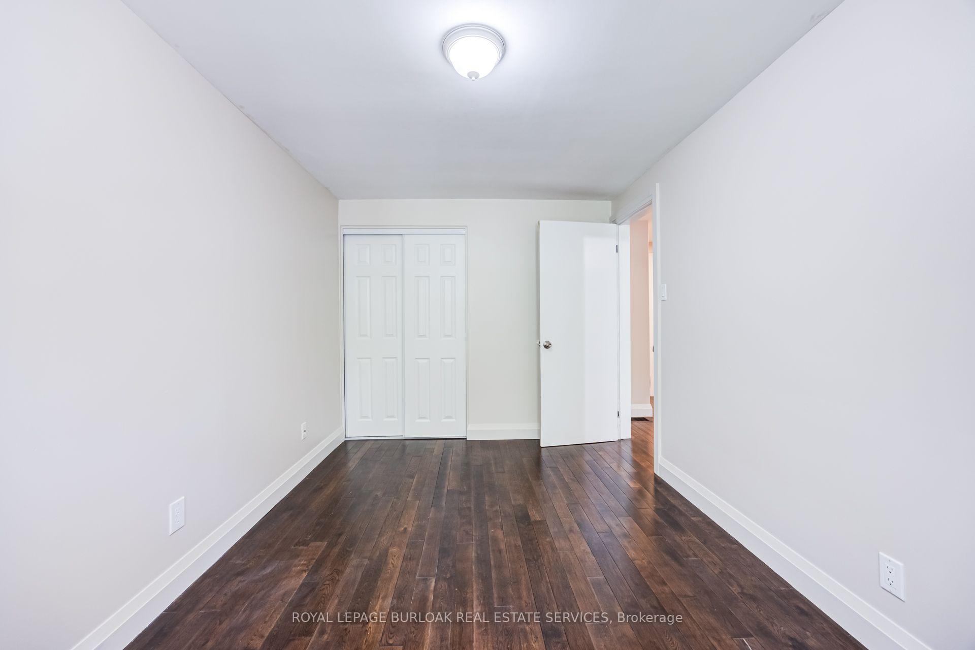 Photo 18 of 2037 Mountain Grove Avenue, Burlington, Brant Hills — HOMEH