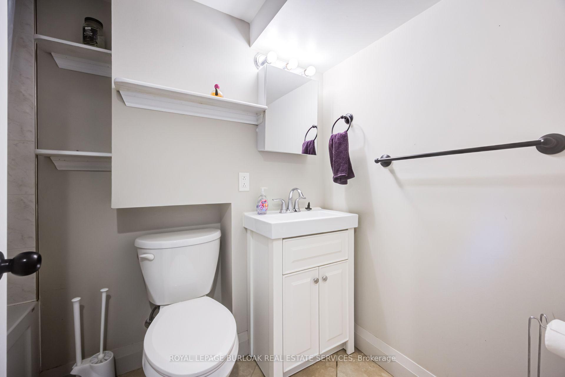 Photo 26 of 2037 Mountain Grove Avenue, Burlington, Brant Hills — HOMEH