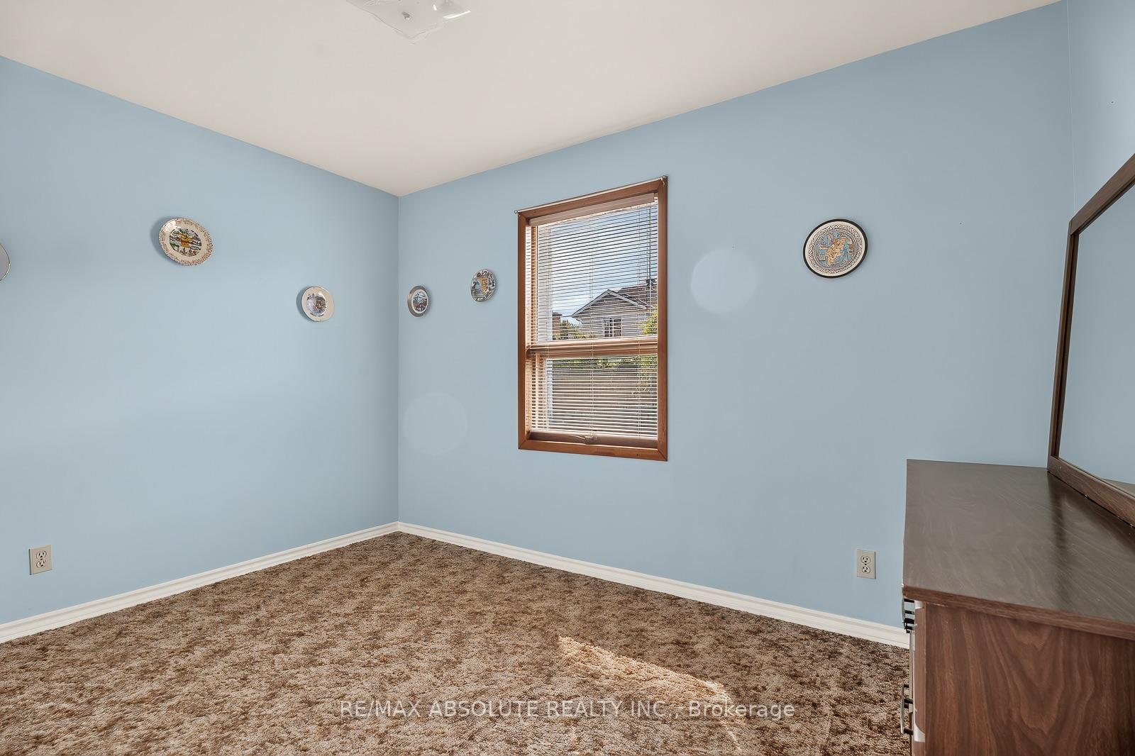 Photo 24 of 1880 Kingsdale Avenue, Ottawa, Blossom Park/Leitrim — HOMEH