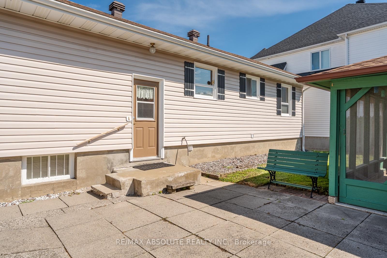 Photo 32 of 1880 Kingsdale Avenue, Ottawa, Blossom Park/Leitrim — HOMEH