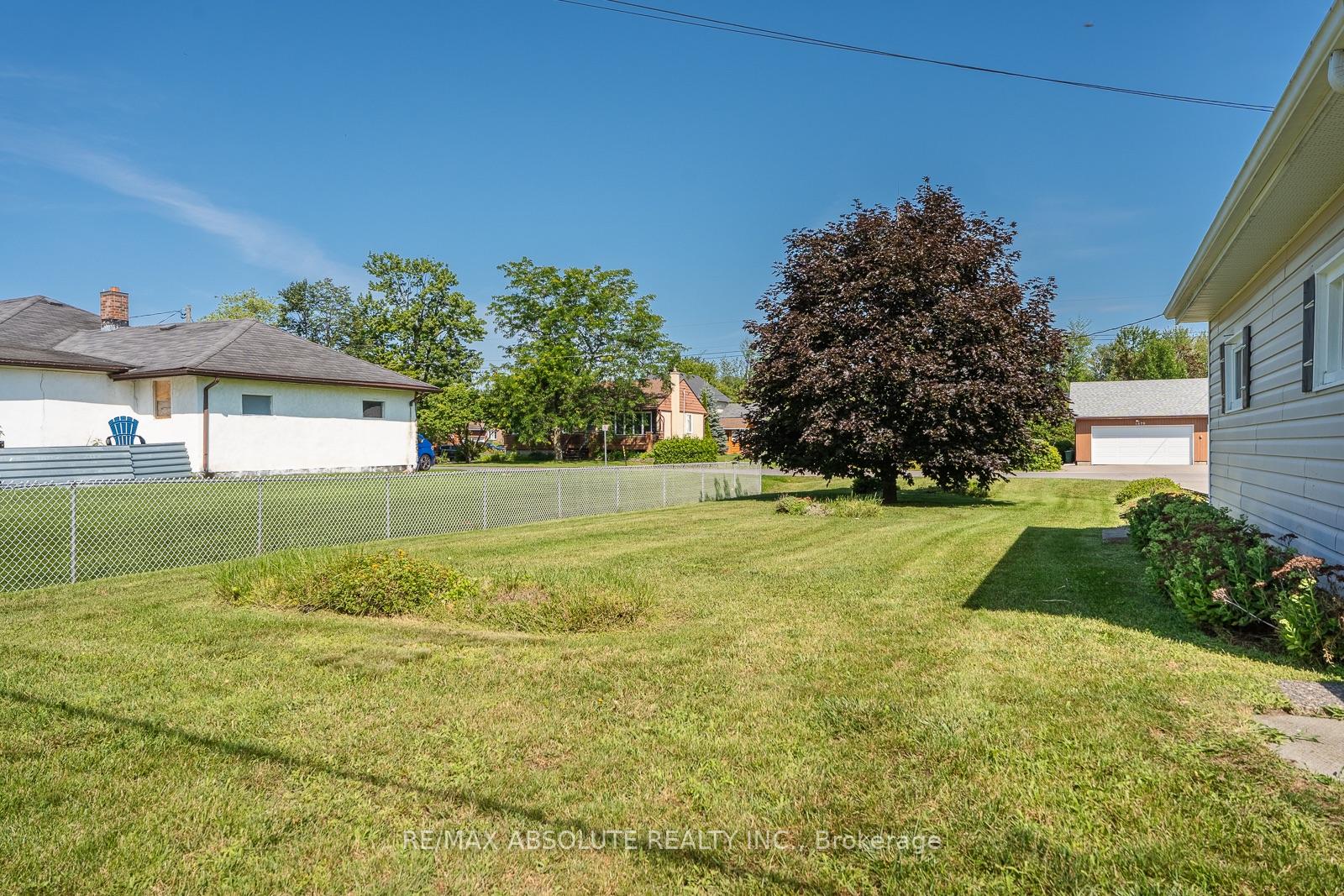 Photo 35 of 1880 Kingsdale Avenue, Ottawa, Blossom Park/Leitrim — HOMEH