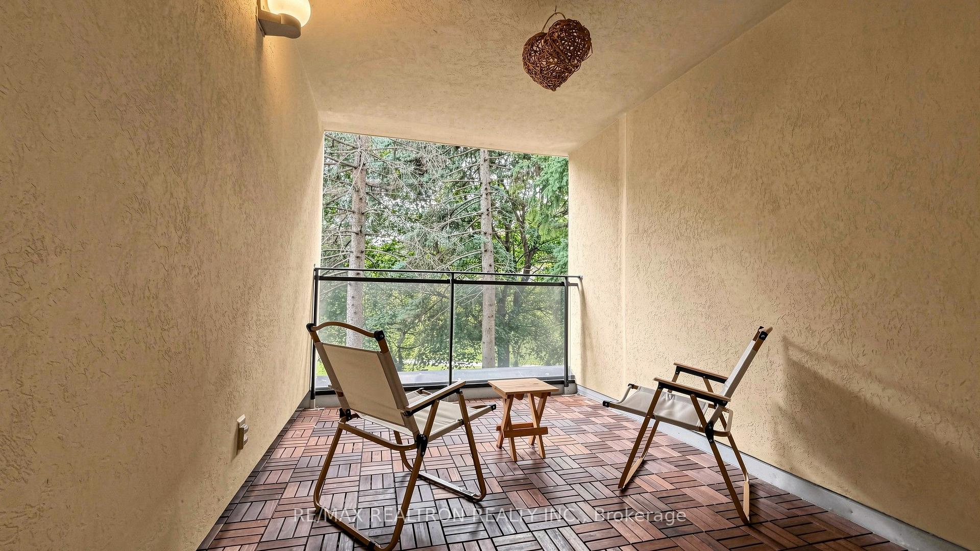 Photo 55 of Unit 151, 10 Moonstone Byway, North York, Hillcrest Village — HOMEH