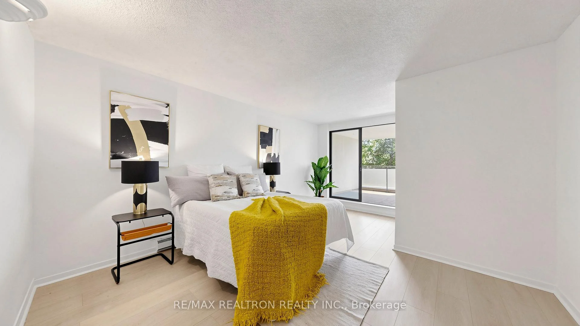 Photo 53 of Unit 151, 10 Moonstone Byway, North York, Hillcrest Village — HOMEH