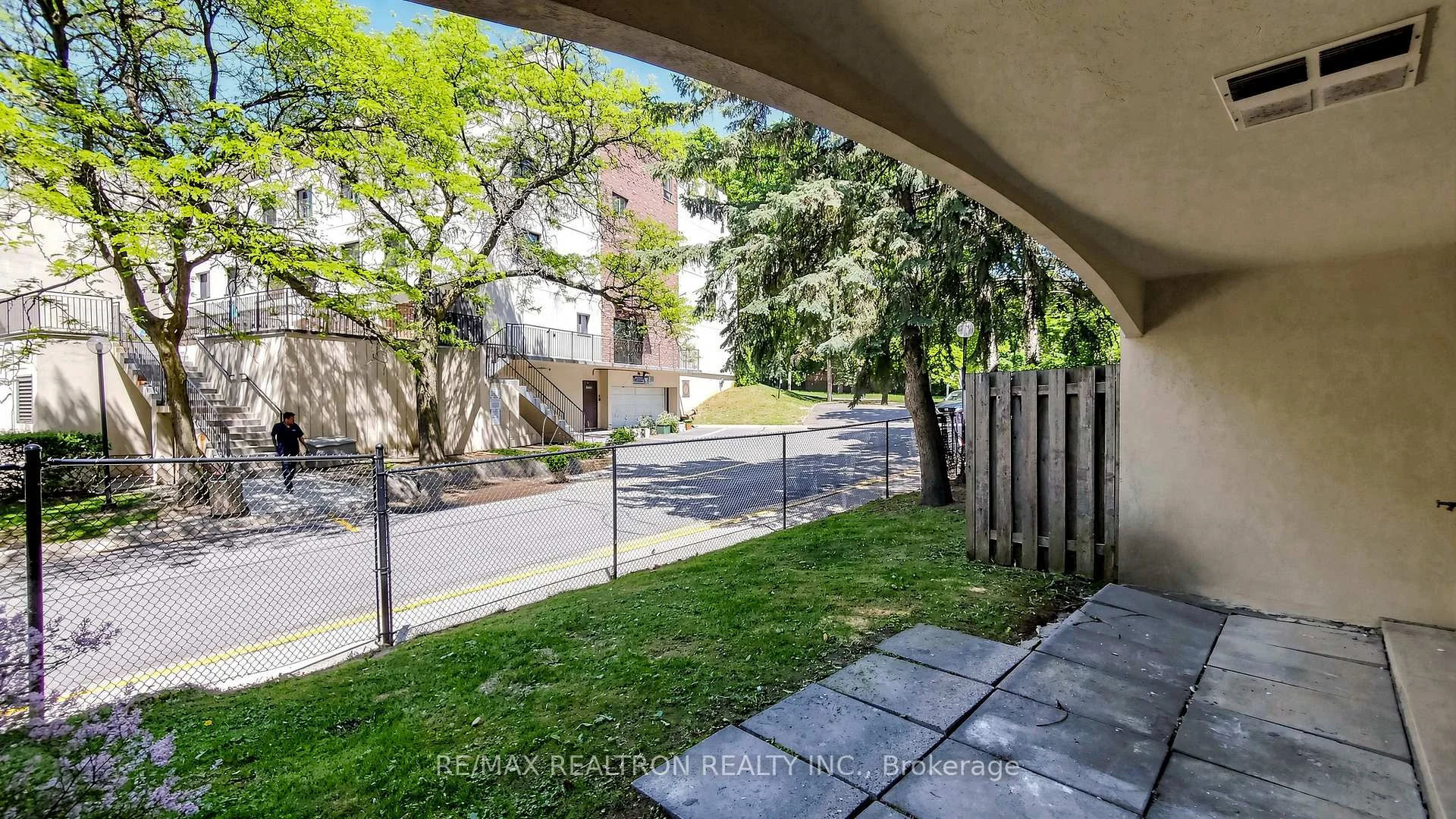 Photo 83 of Unit 151, 10 Moonstone Byway, North York, Hillcrest Village — HOMEH