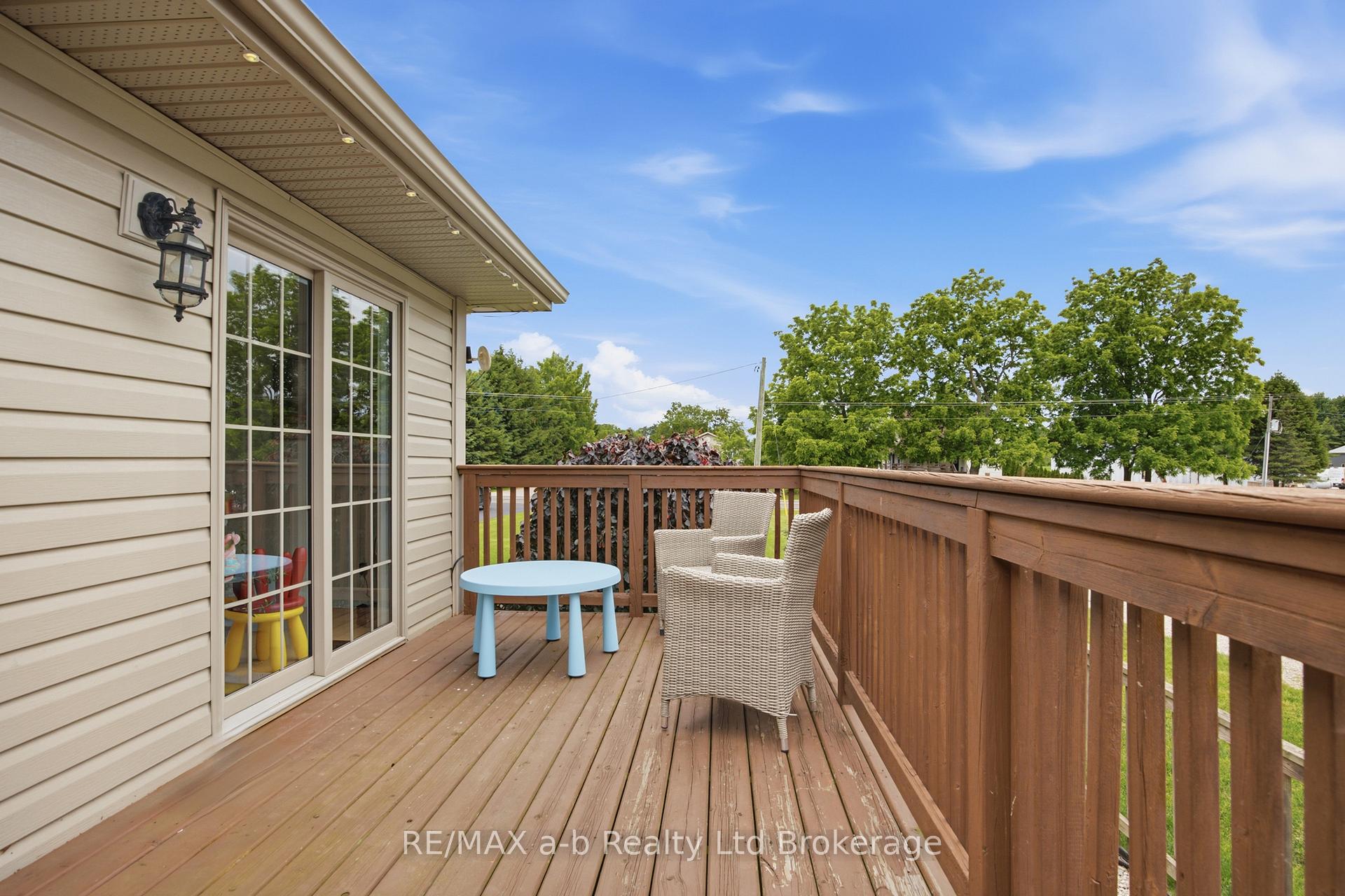 Photo 15 of 6744 Hacienda Road, Malahide, Rural Malahide — HOMEH
