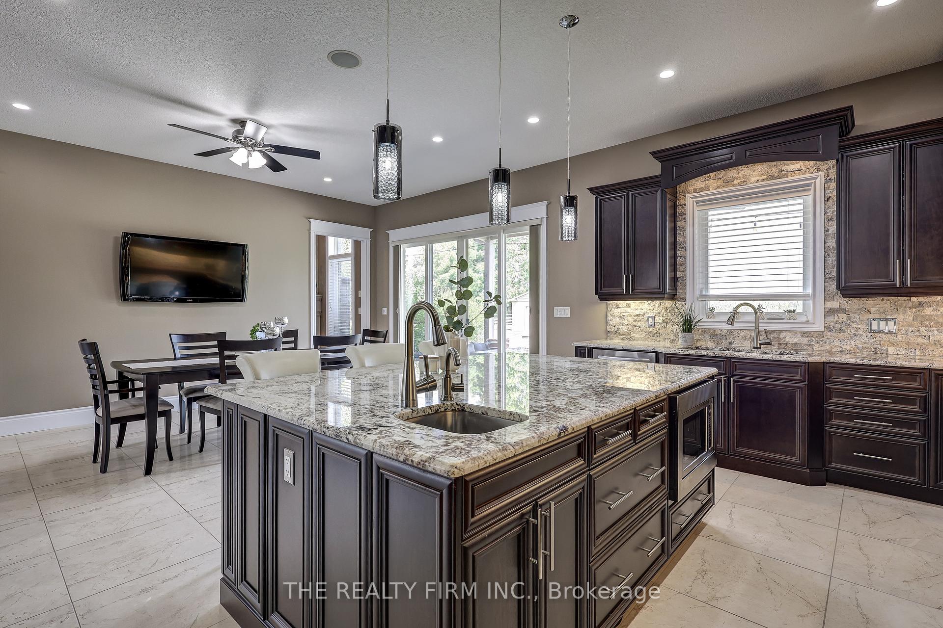 Photo 16 of 22060 Nissouri Road, Thames Centre, Thorndale — HOMEH