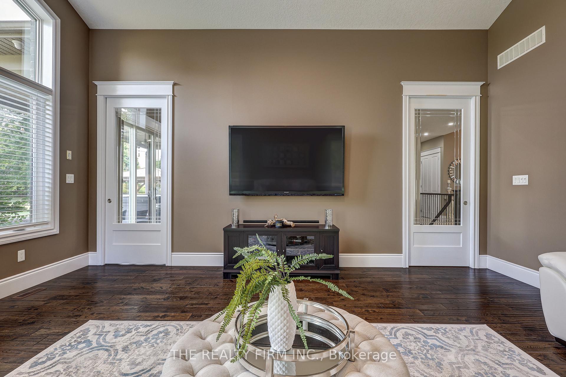 Photo 19 of 22060 Nissouri Road, Thames Centre, Thorndale — HOMEH