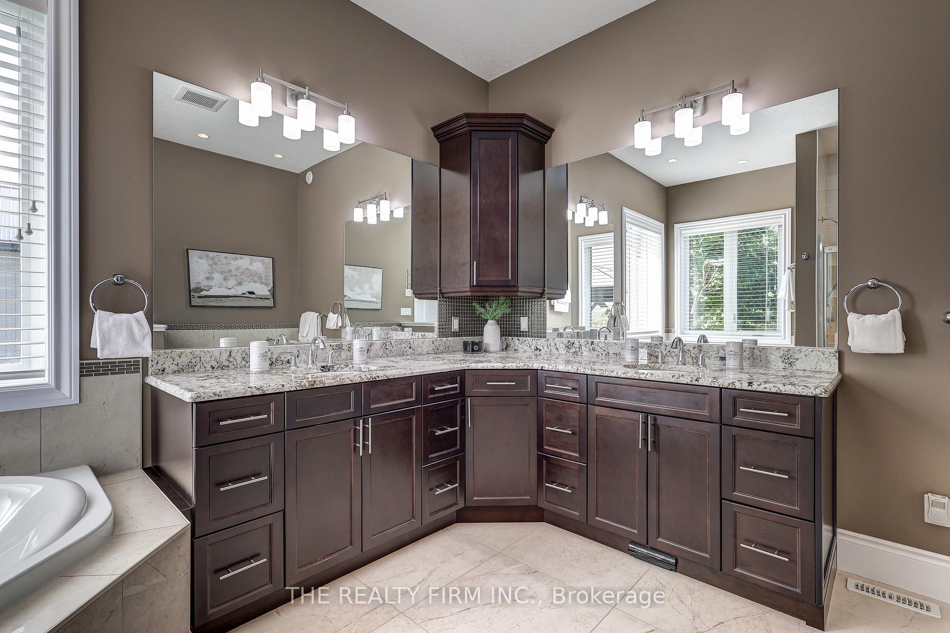 Photo 22 of 22060 Nissouri Road, Thames Centre, Thorndale — HOMEH