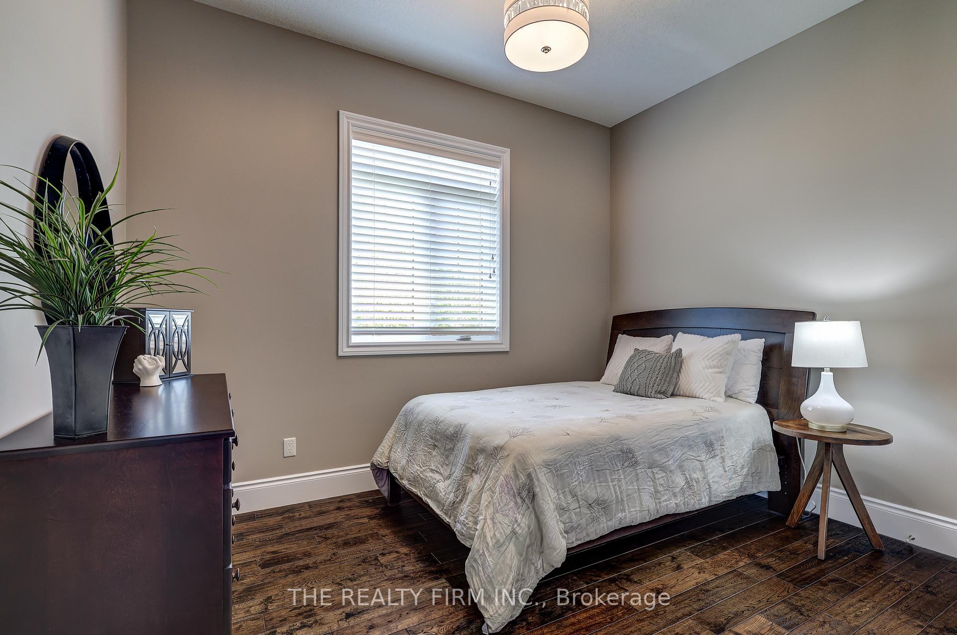 Photo 25 of 22060 Nissouri Road, Thames Centre, Thorndale — HOMEH