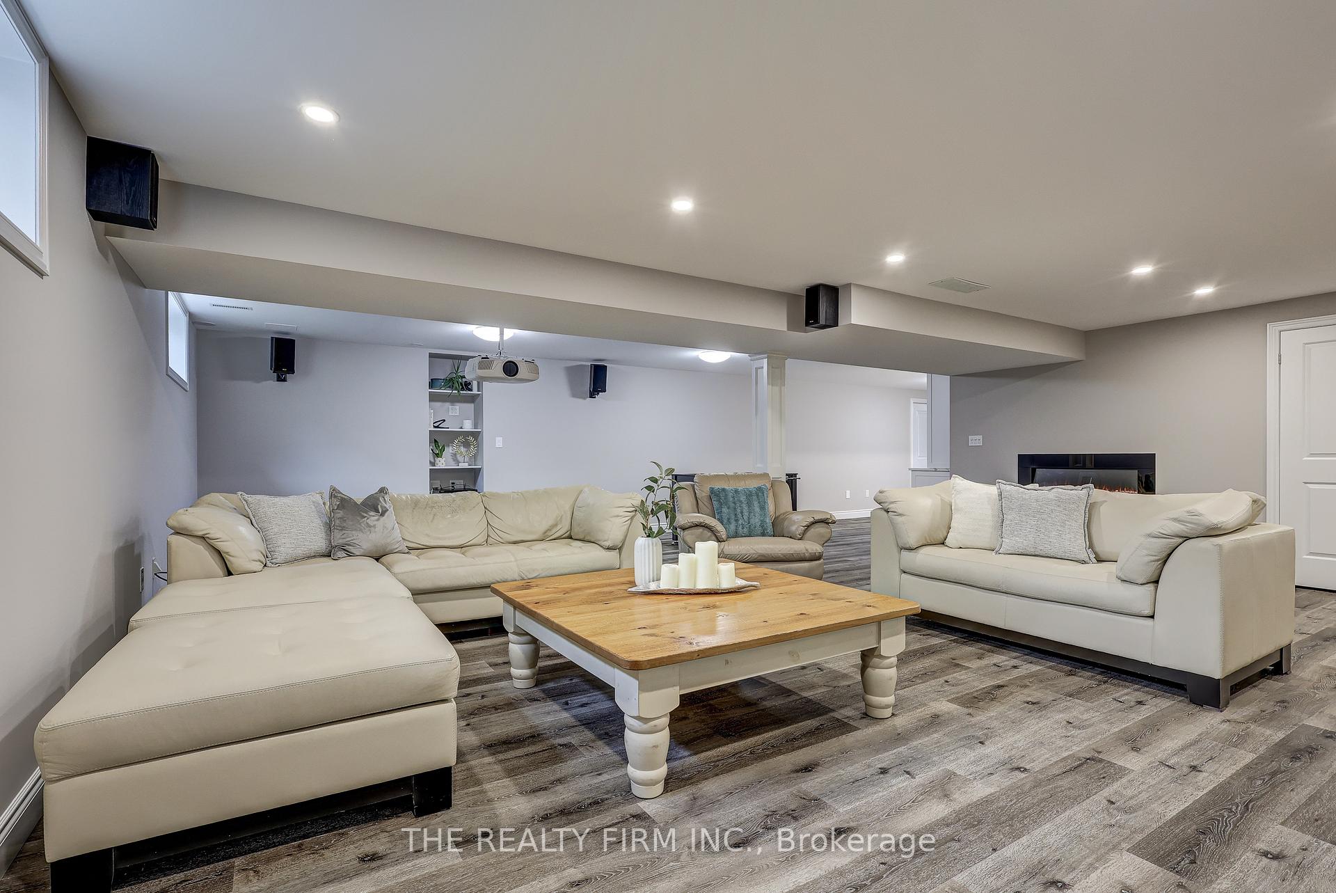 Photo 33 of 22060 Nissouri Road, Thames Centre, Thorndale — HOMEH