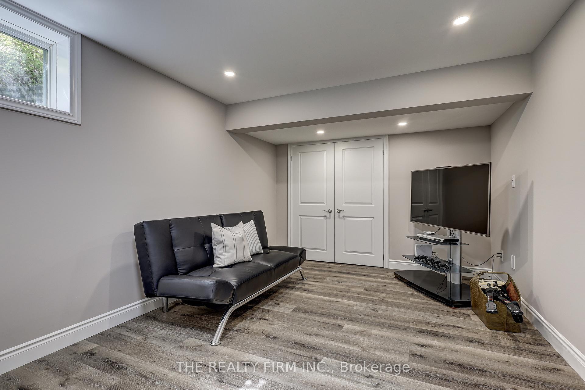 Photo 39 of 22060 Nissouri Road, Thames Centre, Thorndale — HOMEH