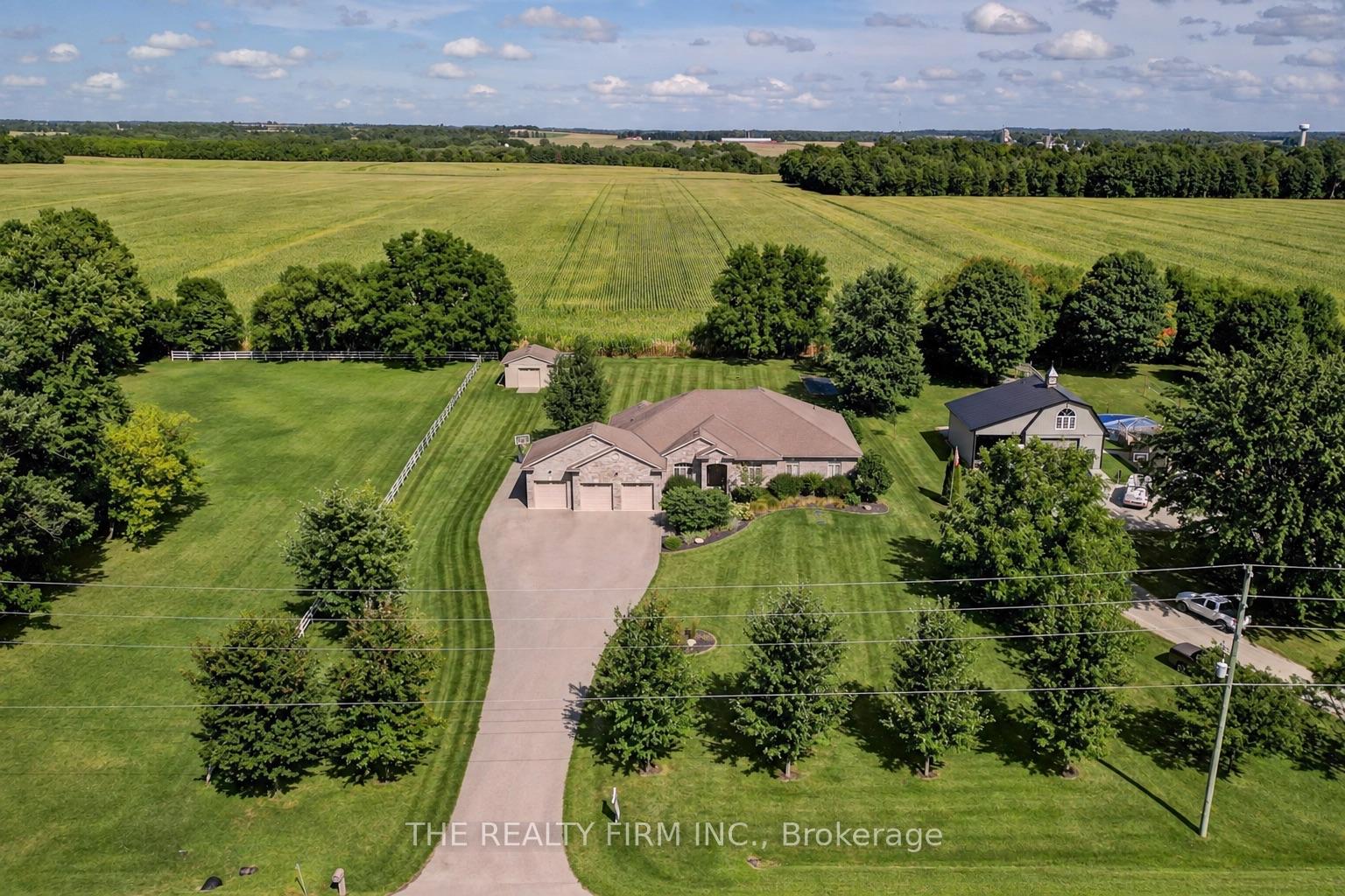 Photo 47 of 22060 Nissouri Road, Thames Centre, Thorndale — HOMEH