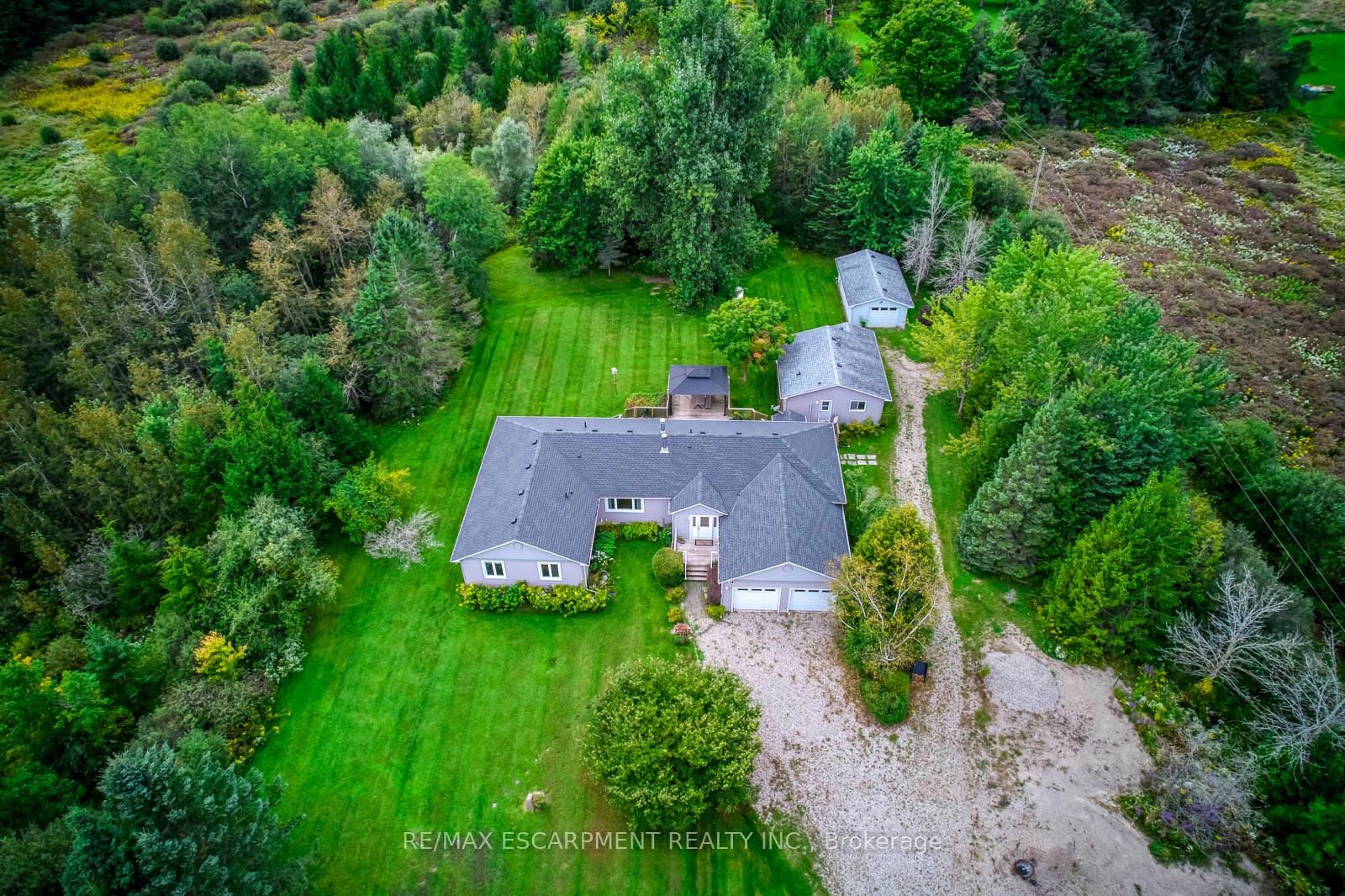 Photo 2 of 555118 Mono Amaranth Townline, Mono, Rural Mono — HOMEH
