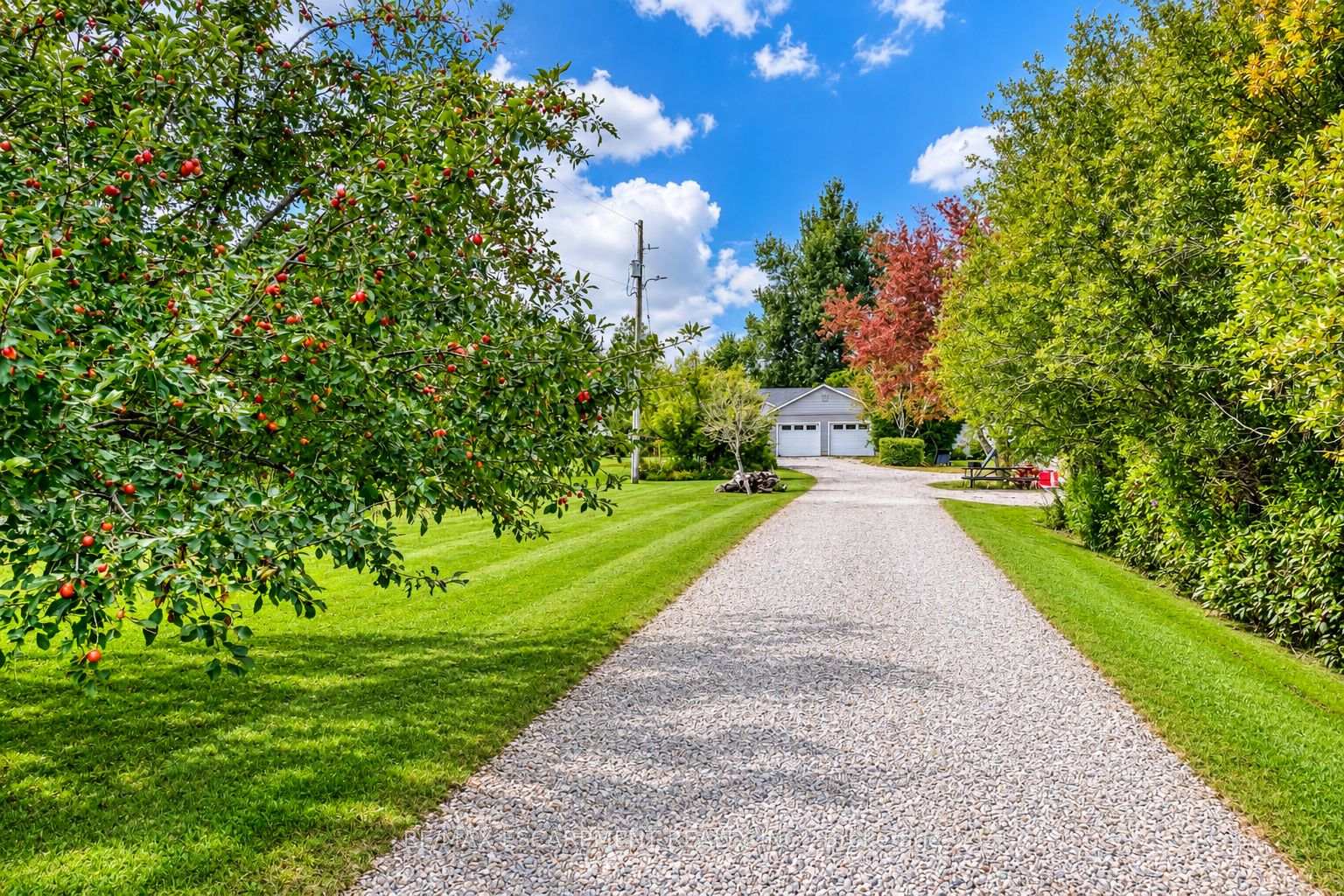 Photo 12 of 555118 Mono Amaranth Townline, Mono, Rural Mono — HOMEH