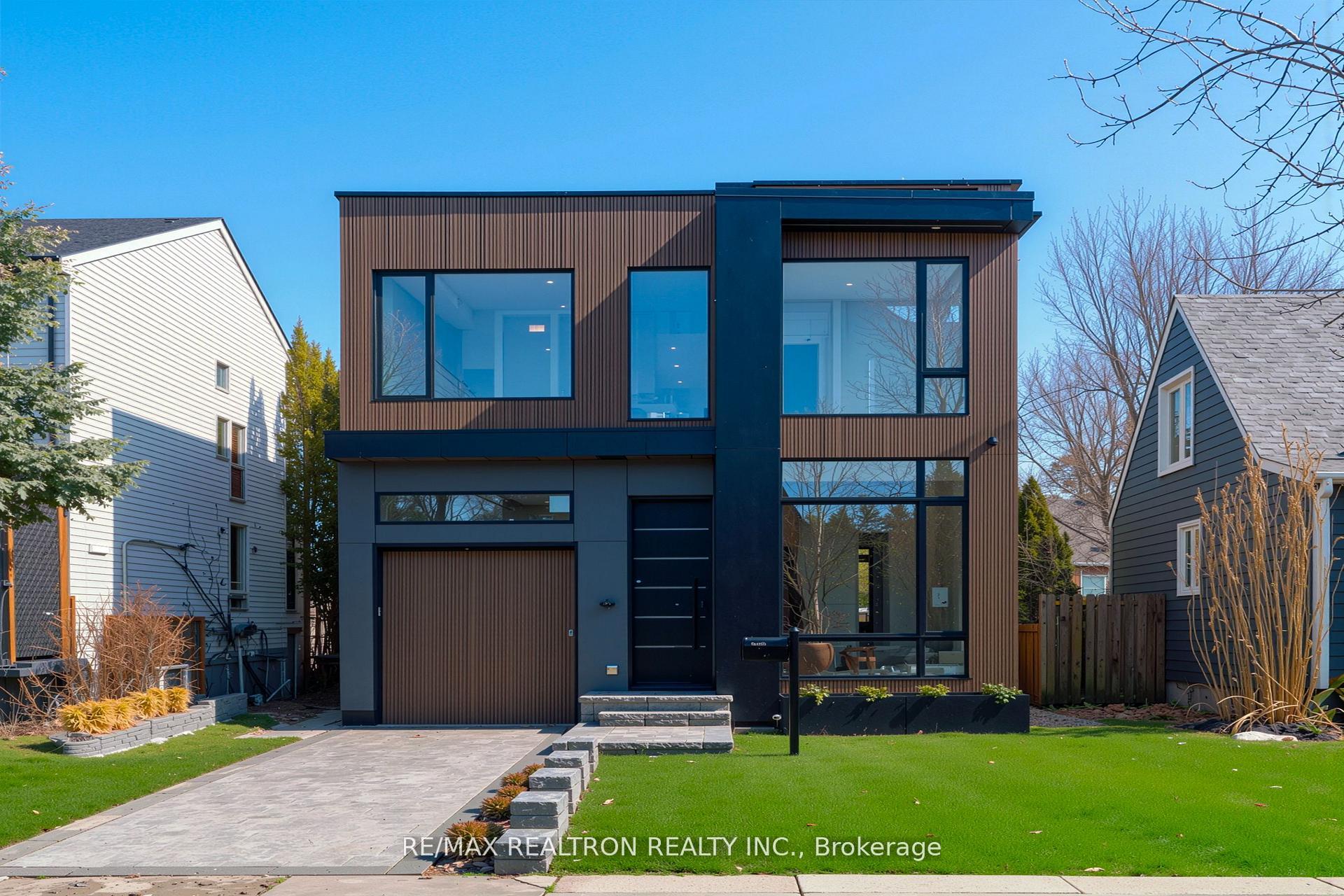 Photo 2 of 19 Topham Road, Toronto, O'Connor-Parkview — HOMEH