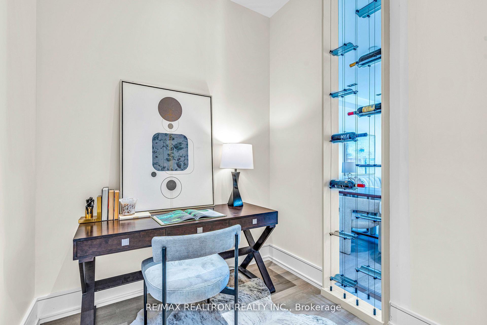 Photo 7 of 19 Topham Road, Toronto, O'Connor-Parkview — HOMEH