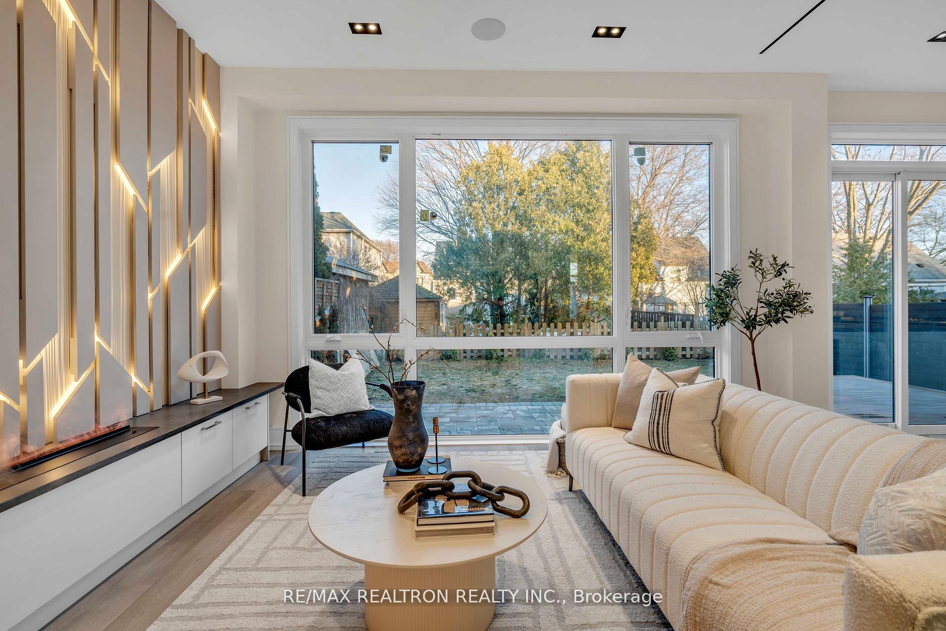 Photo 17 of 19 Topham Road, Toronto, O'Connor-Parkview — HOMEH