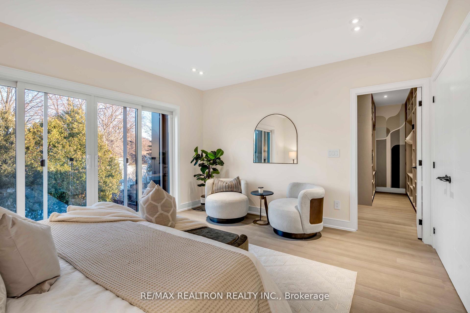 Photo 20 of 19 Topham Road, Toronto, O'Connor-Parkview — HOMEH