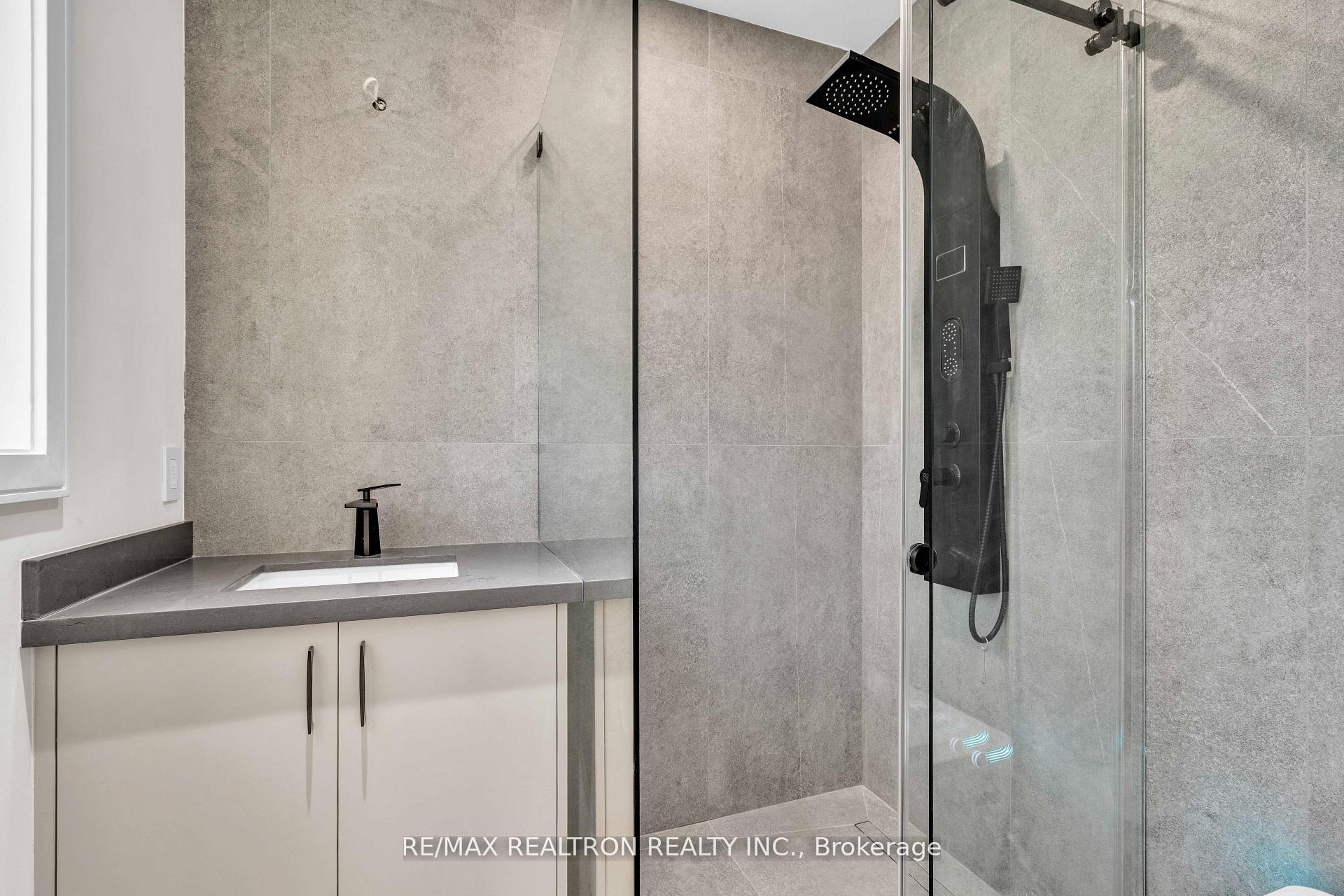 Photo 29 of 19 Topham Road, Toronto, O'Connor-Parkview — HOMEH