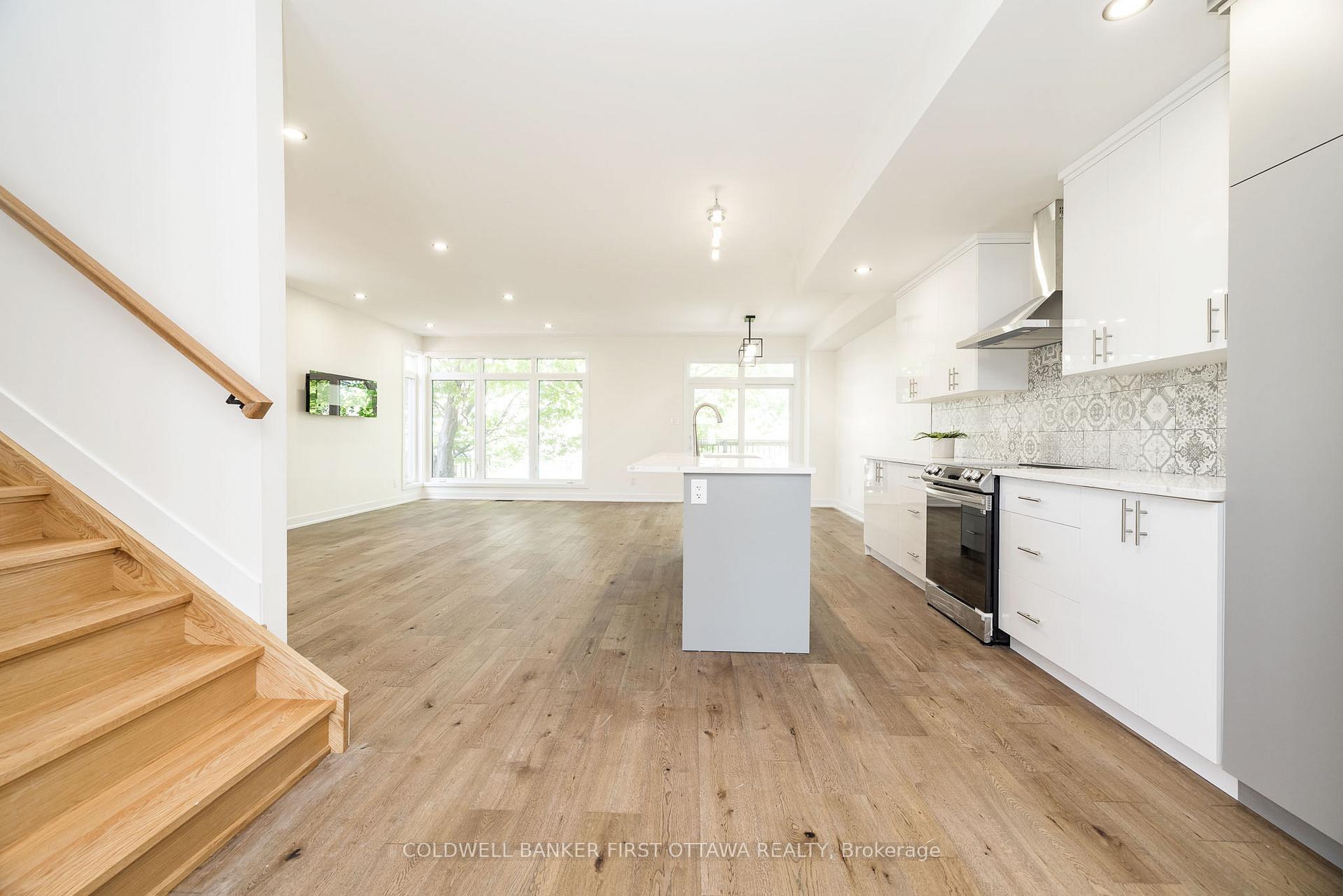 Photo 4 of 31 Francis Street, Carleton Place, Carleton Place — HOMEH
