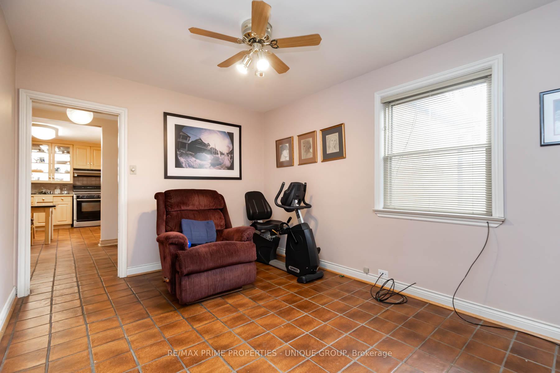Photo 20 of 173 Ridley Boulevard, Toronto, Bedford Park-Nortown — HOMEH