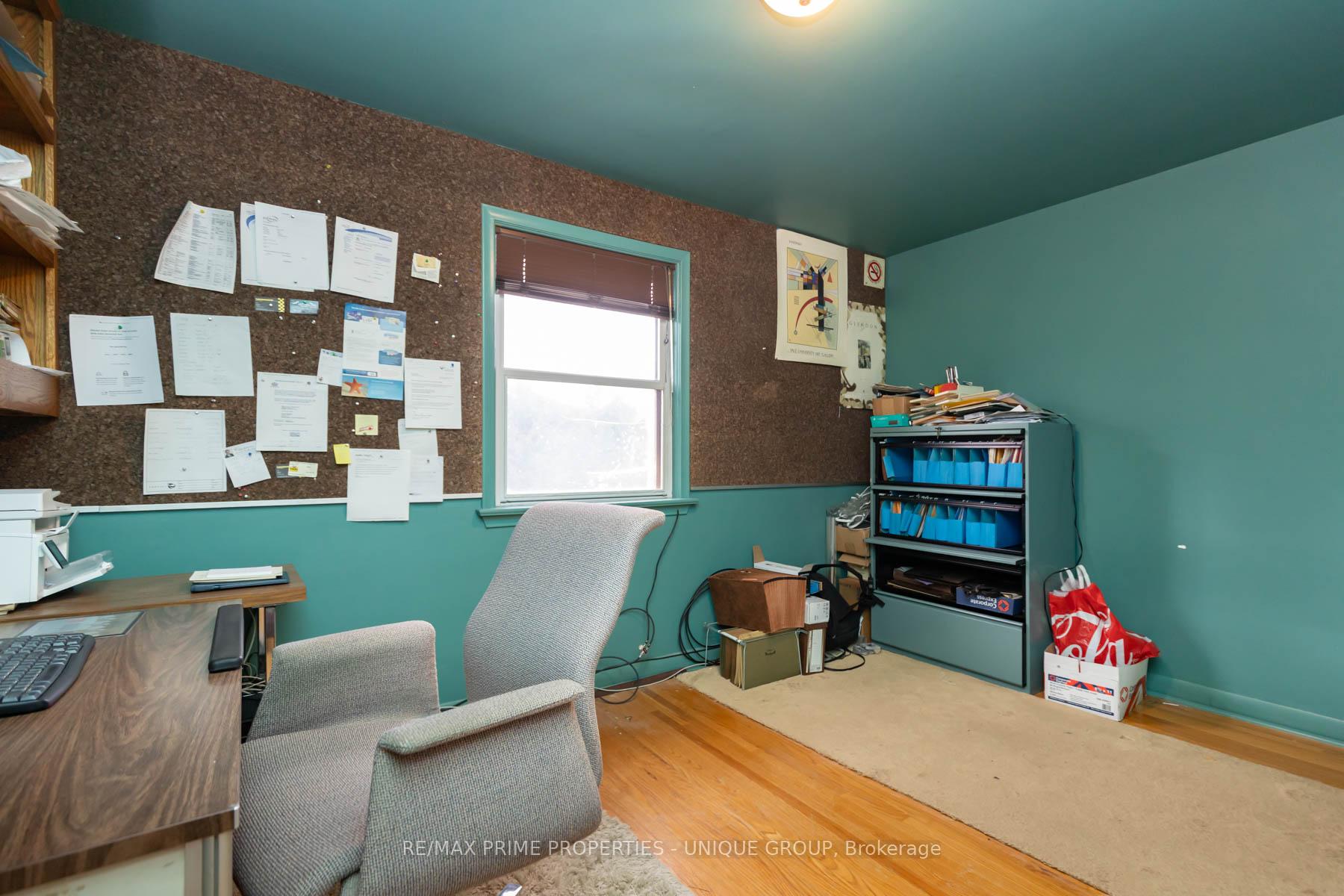 Photo 32 of 173 Ridley Boulevard, Toronto, Bedford Park-Nortown — HOMEH