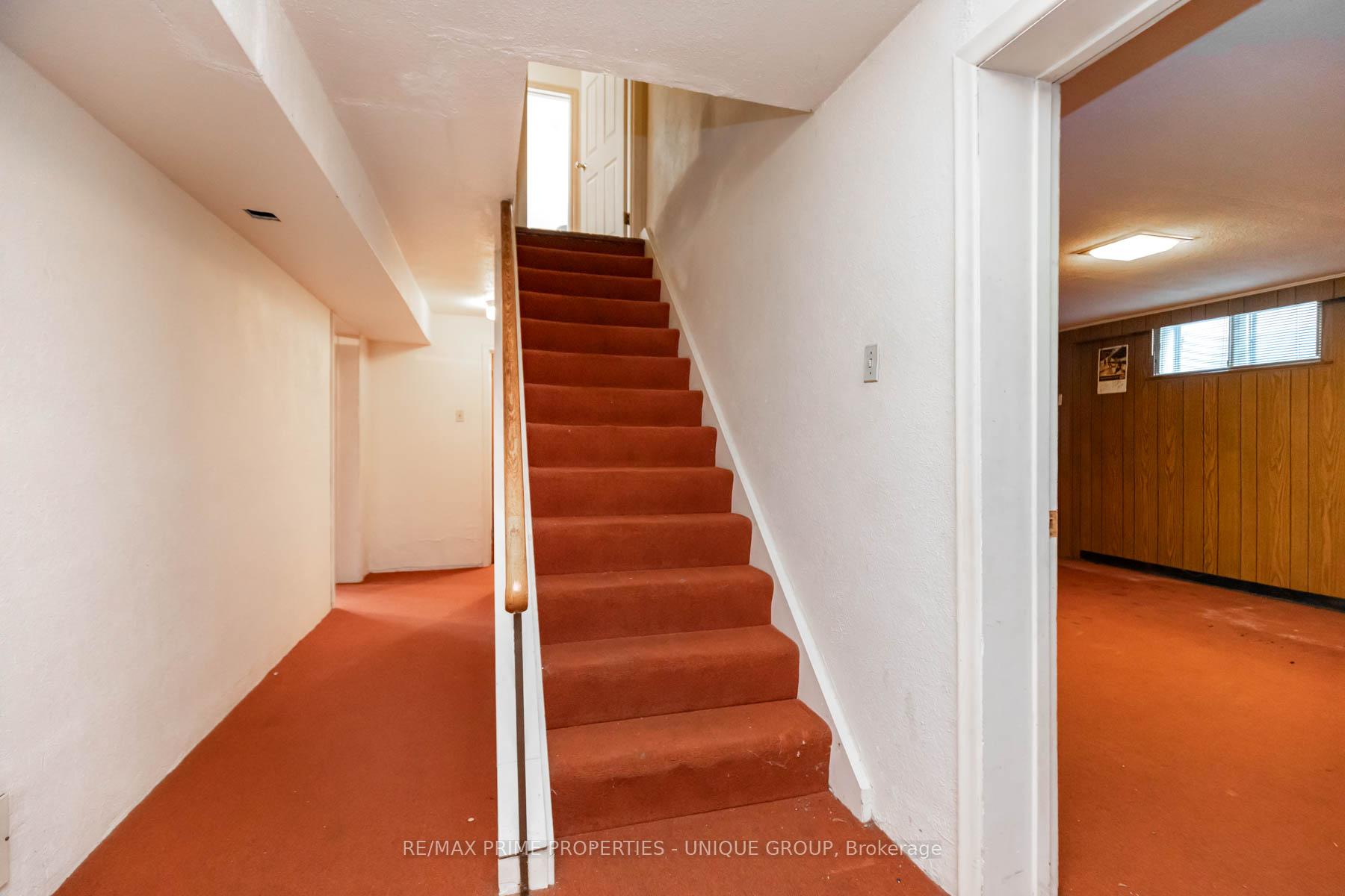 Photo 34 of 173 Ridley Boulevard, Toronto, Bedford Park-Nortown — HOMEH