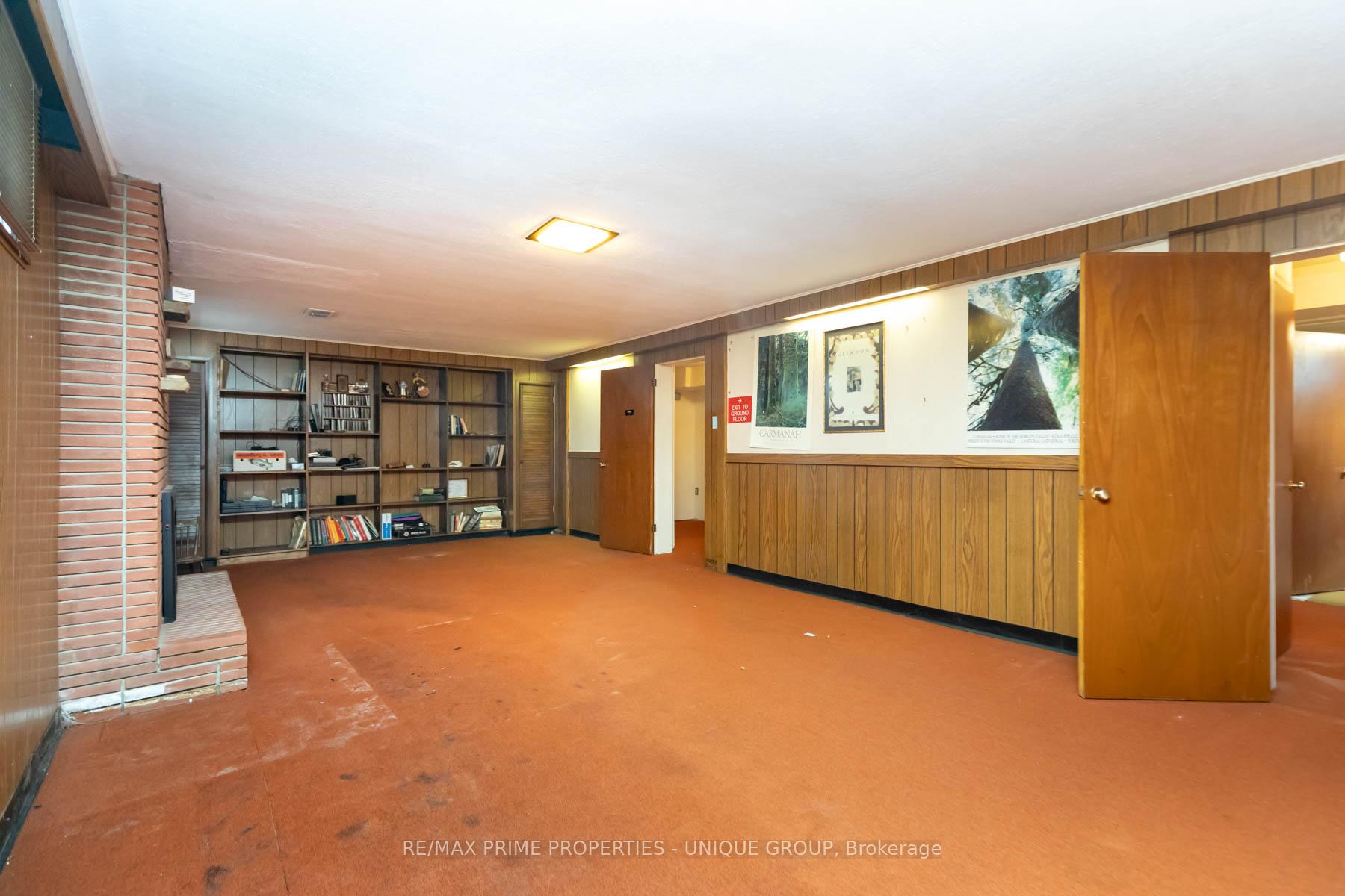Photo 35 of 173 Ridley Boulevard, Toronto, Bedford Park-Nortown — HOMEH