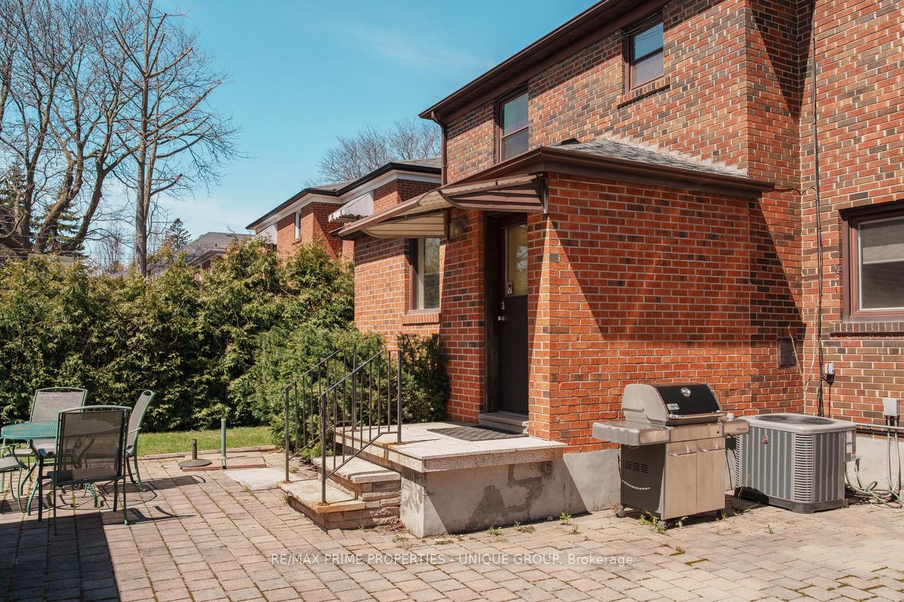 Photo 43 of 173 Ridley Boulevard, Toronto, Bedford Park-Nortown — HOMEH