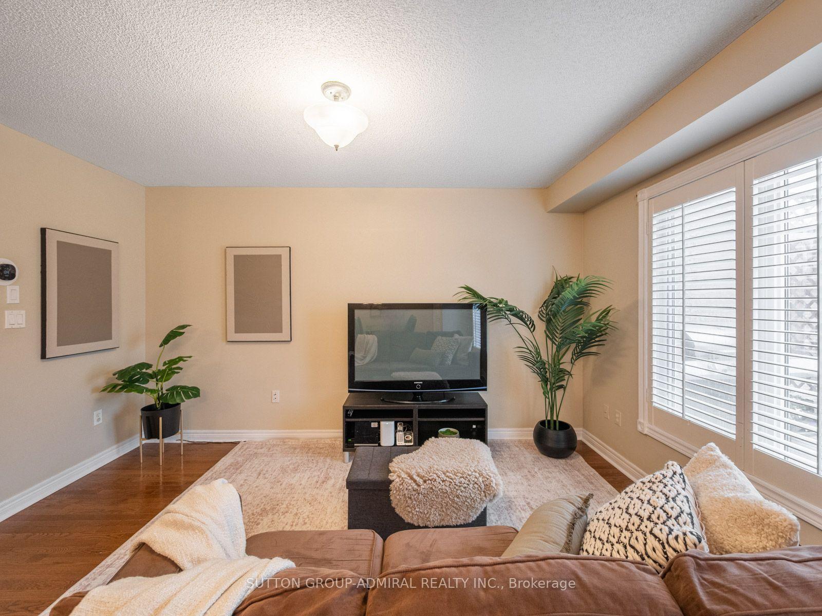 Photo 16 of 103 America Avenue, Vaughan, Vellore Village — HOMEH