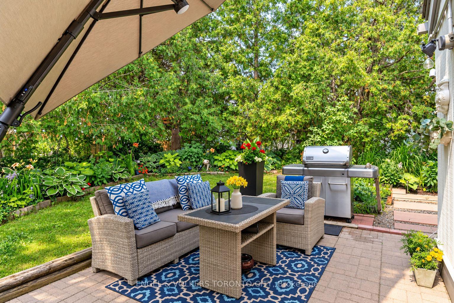 Photo 2 of 444 Oxbow Crescent, Collingwood — HOMEH