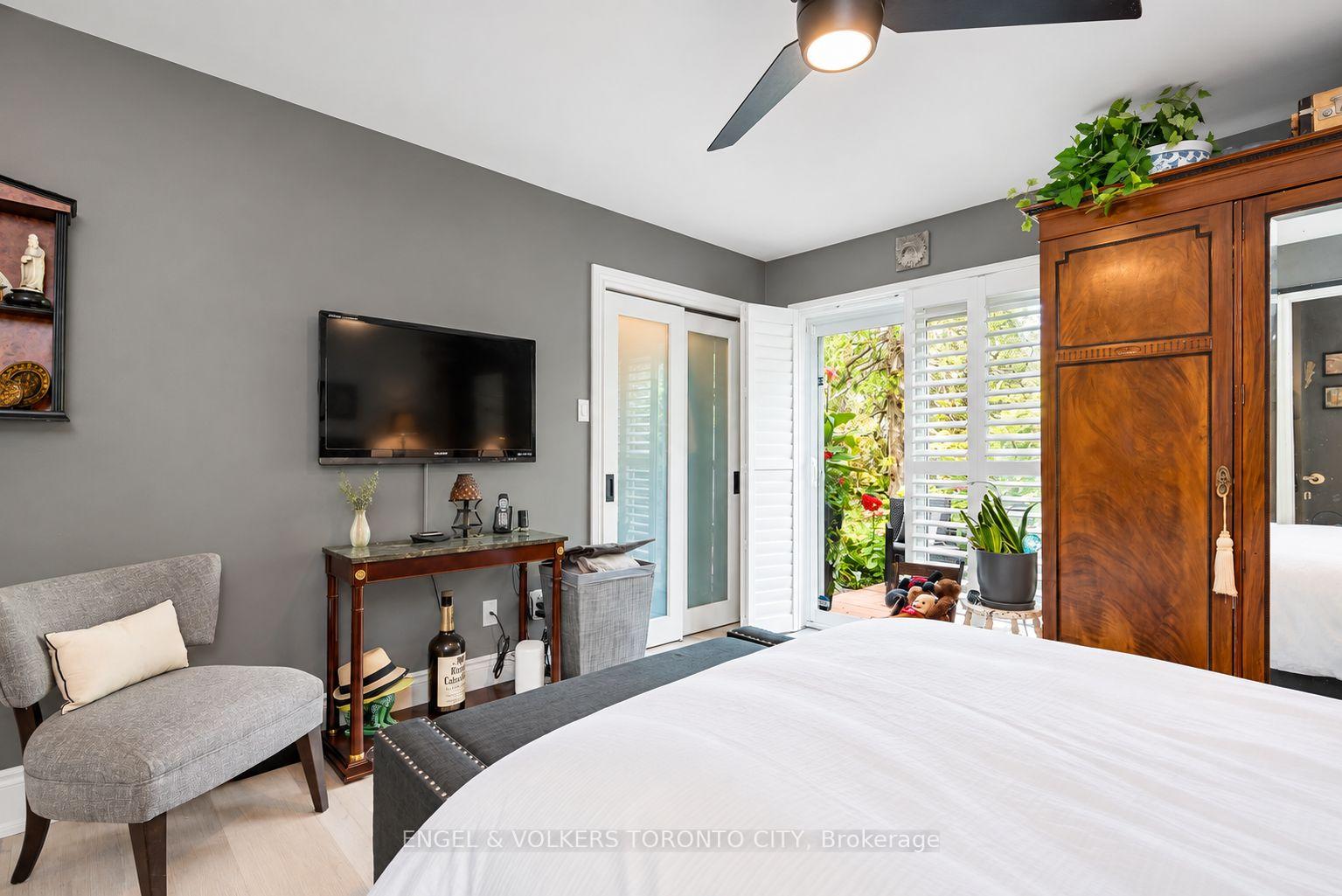 Photo 18 of 444 Oxbow Crescent, Collingwood — HOMEH