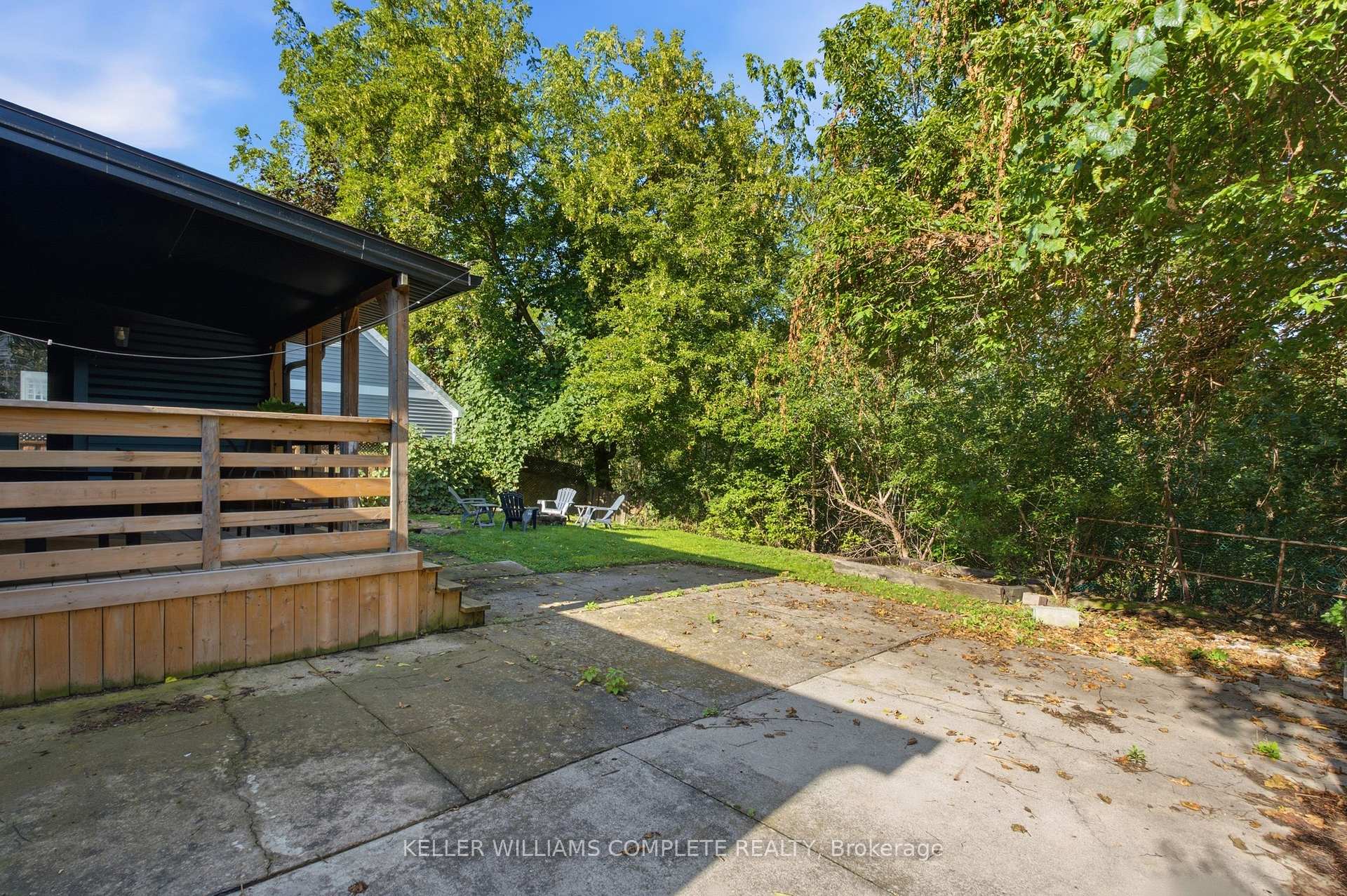 Photo 31 of 409 Ontario Street, Grimsby, Grimsby Beach — HOMEH
