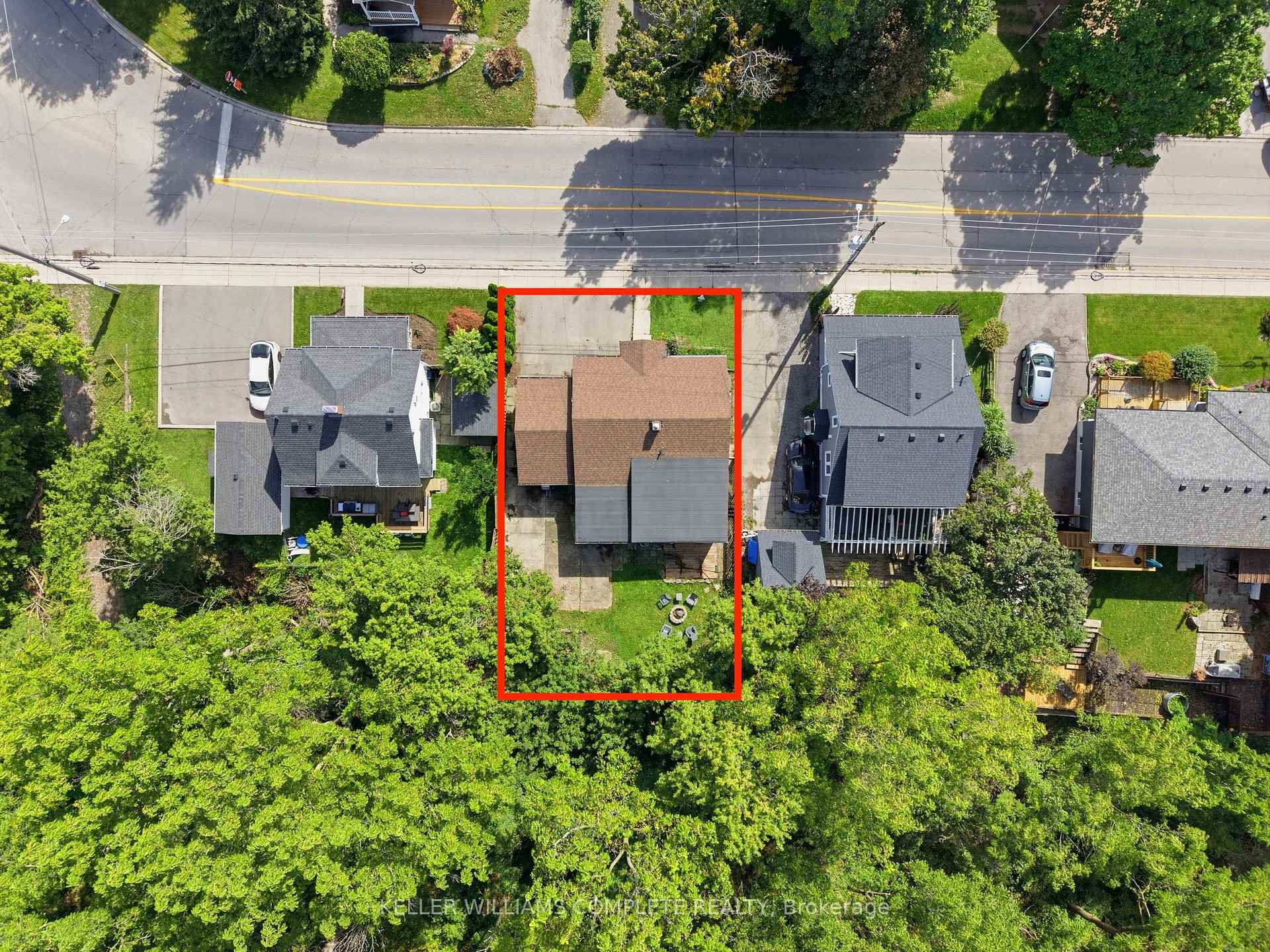Photo 46 of 409 Ontario Street, Grimsby, Grimsby Beach — HOMEH