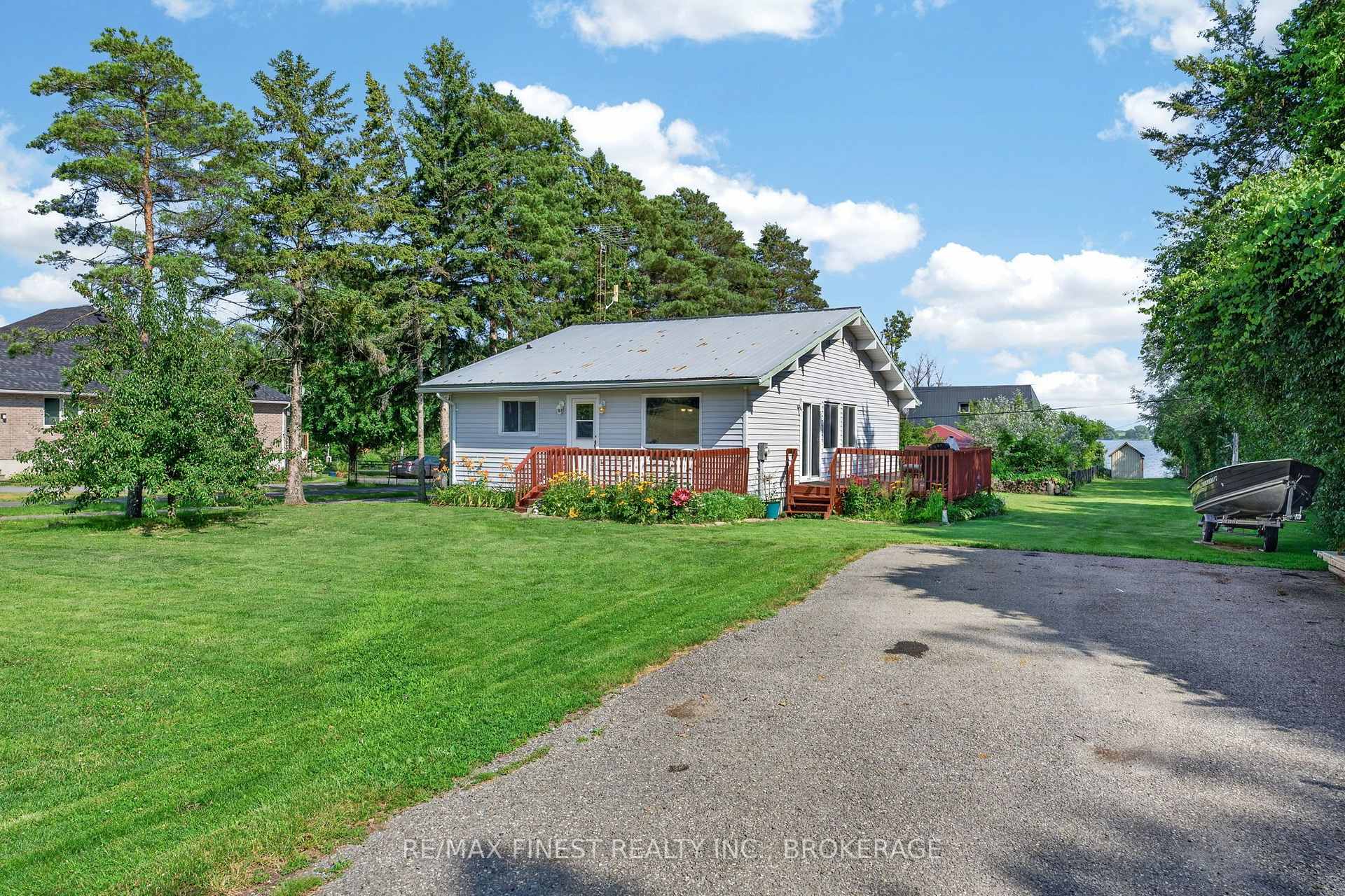 Photo of 54 Bayview Drive