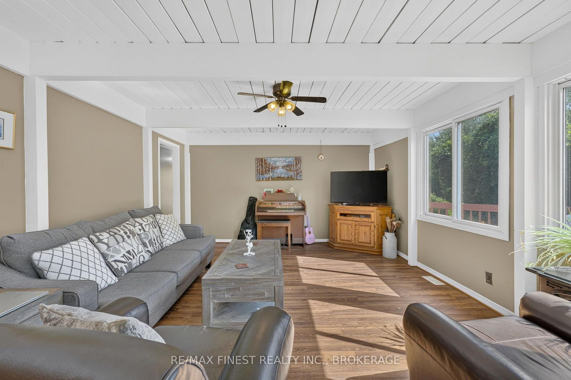 Photo 11 of 54 Bayview Drive, Greater Napanee, Greater Napanee — HOMEH