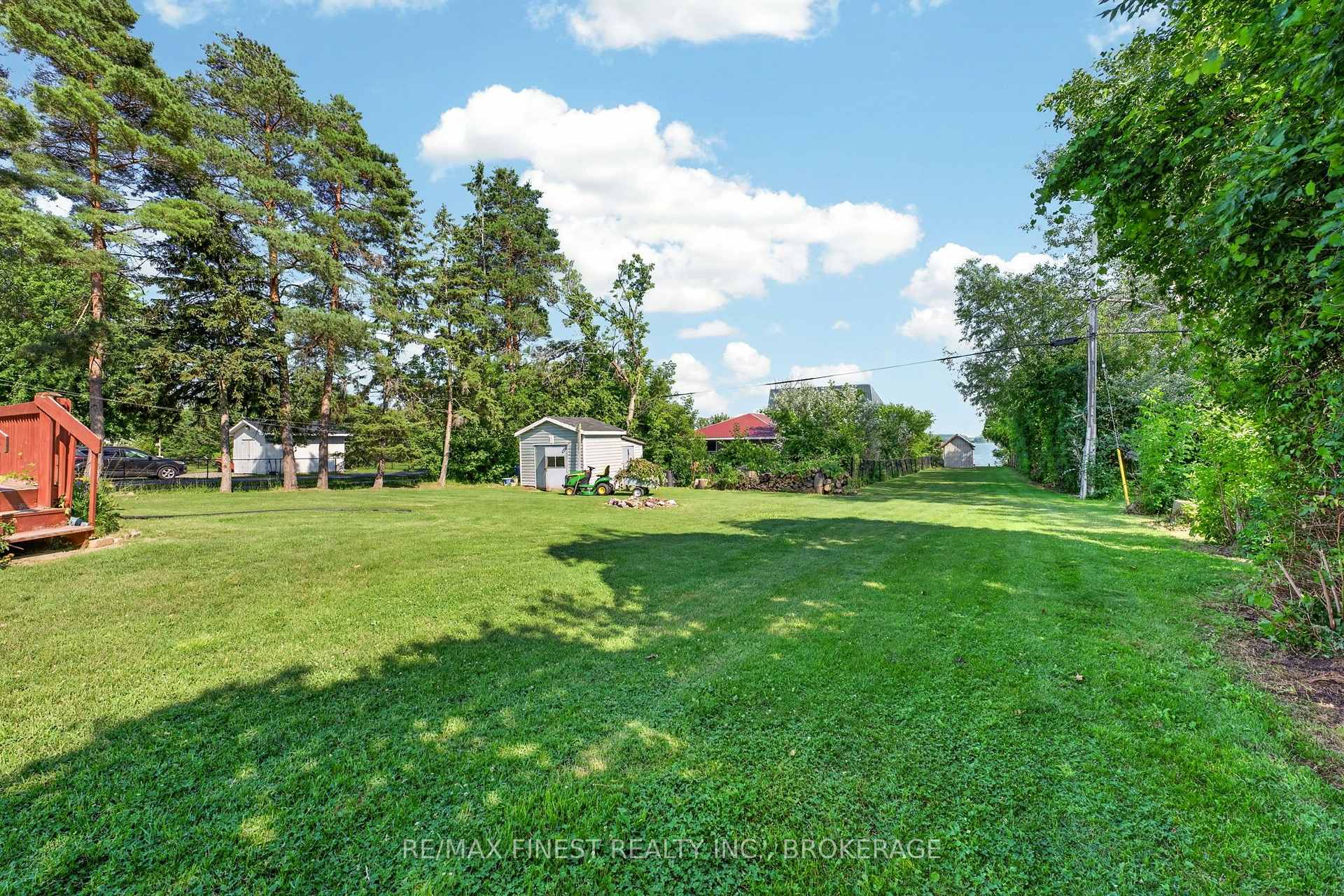 Photo 19 of 54 Bayview Drive, Greater Napanee, Greater Napanee — HOMEH