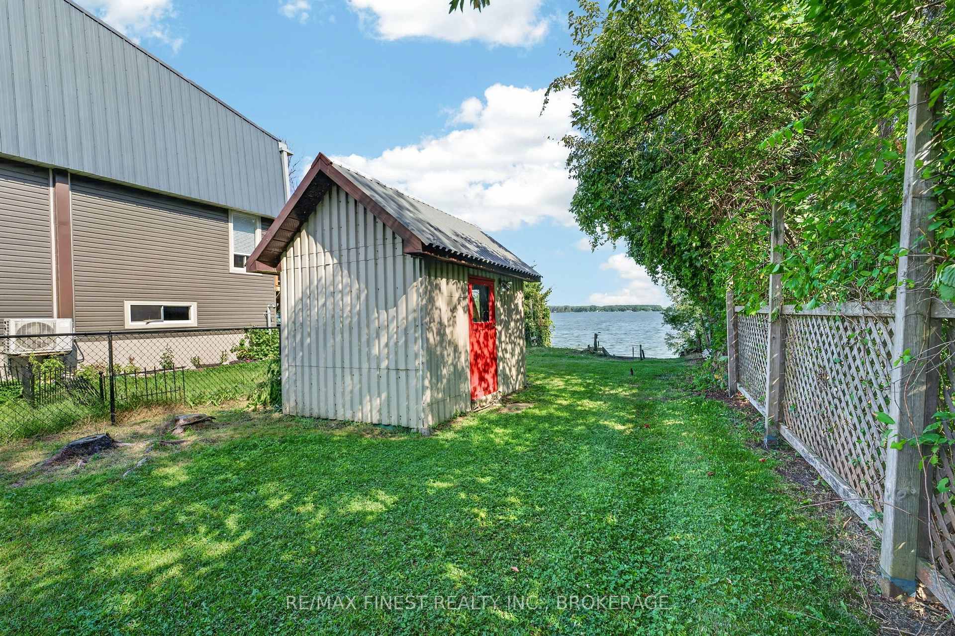 Photo 23 of 54 Bayview Drive, Greater Napanee, Greater Napanee — HOMEH