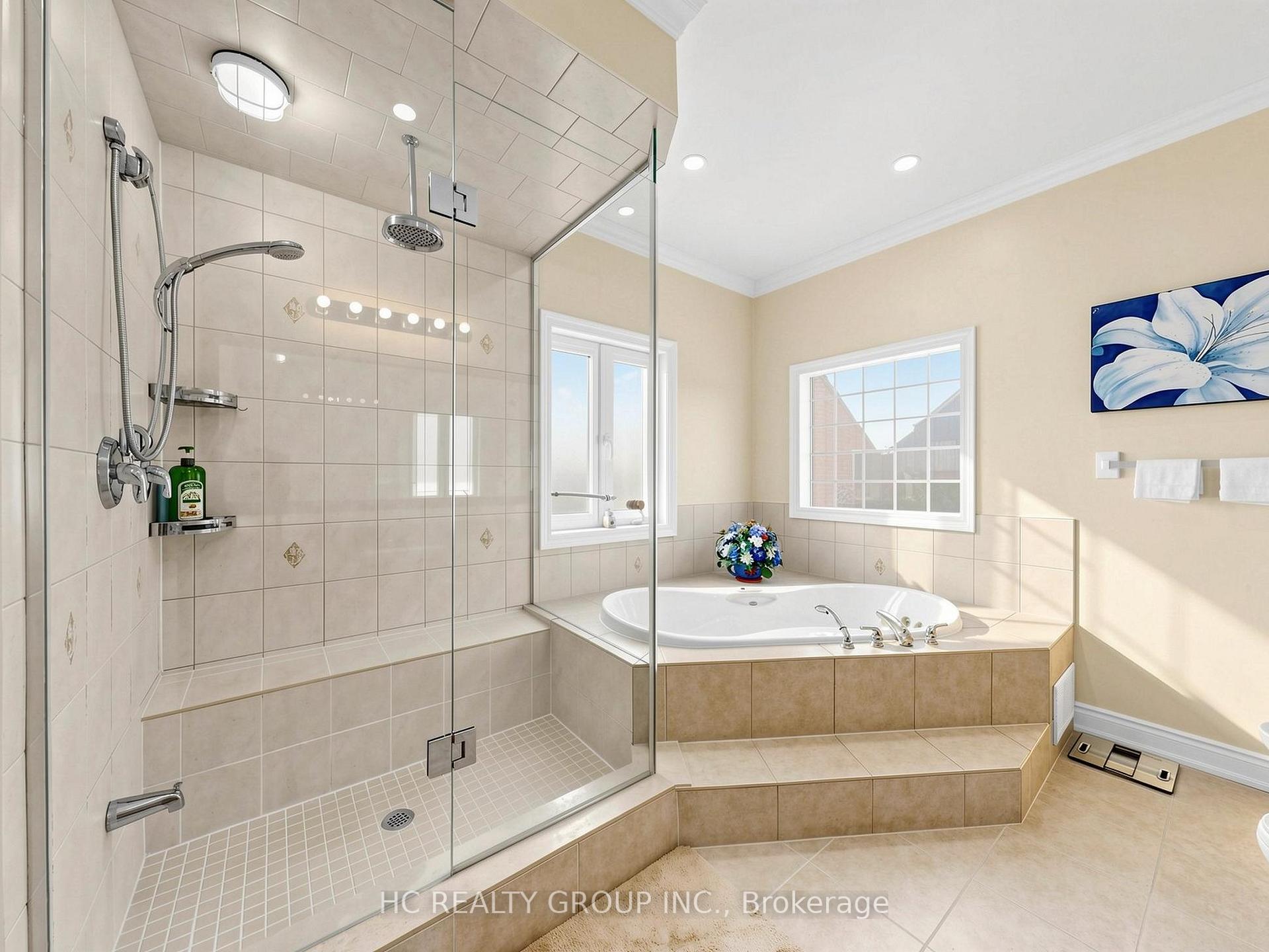 Photo 23 of 123 Ner Israel Drive, Vaughan, Patterson — HOMEH