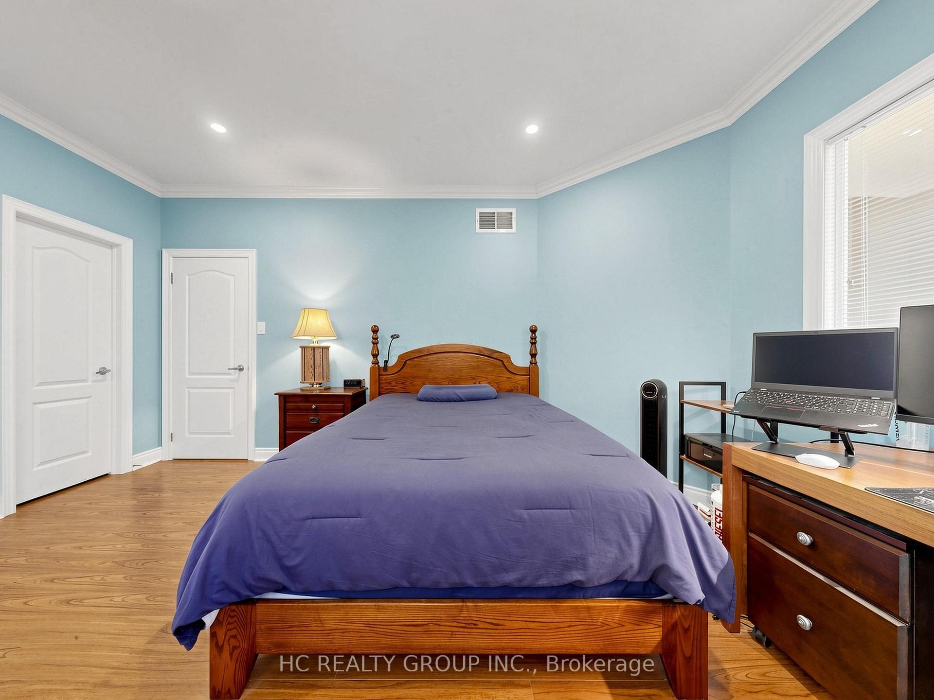Photo 25 of 123 Ner Israel Drive, Vaughan, Patterson — HOMEH