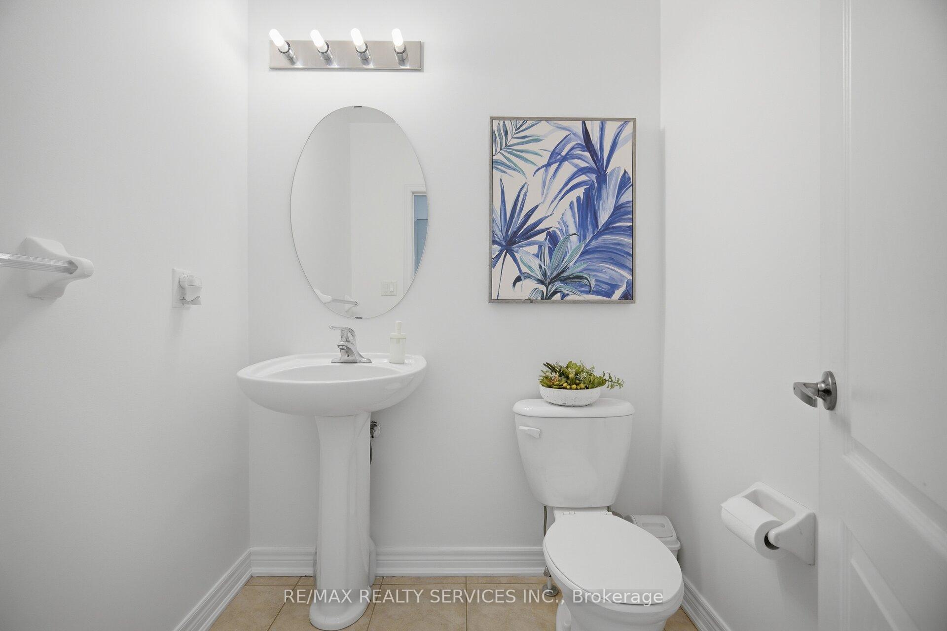 Photo 15 of 18 Seedland Crescent, Brampton, Sandringham-Wellington — HOMEH