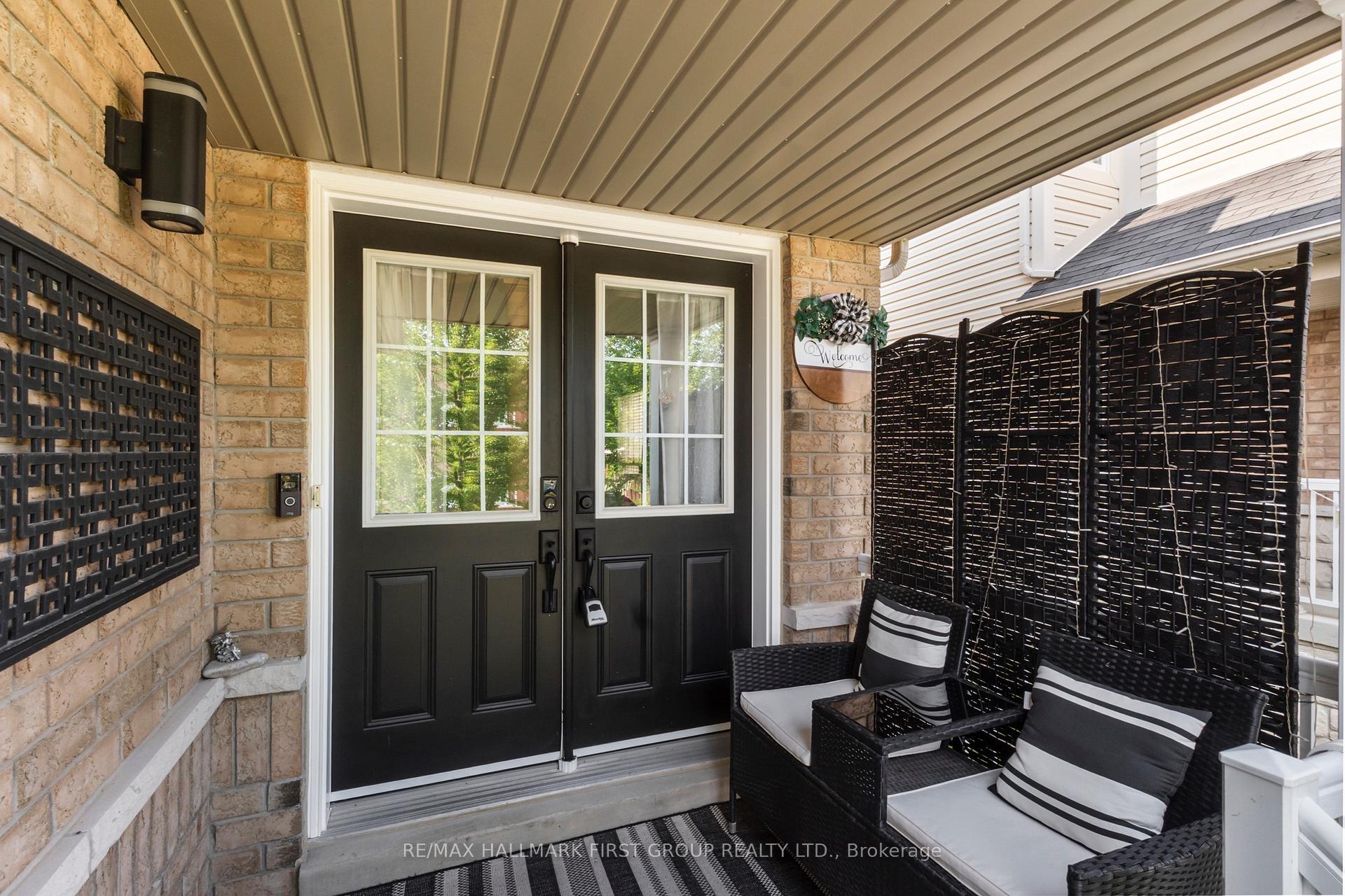 Photo 5 of 96 Redfern Crescent, Clarington, Bowmanville — HOMEH