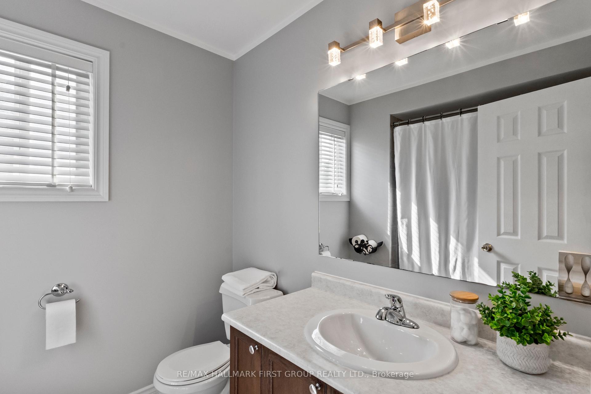 Photo 31 of 96 Redfern Crescent, Clarington, Bowmanville — HOMEH