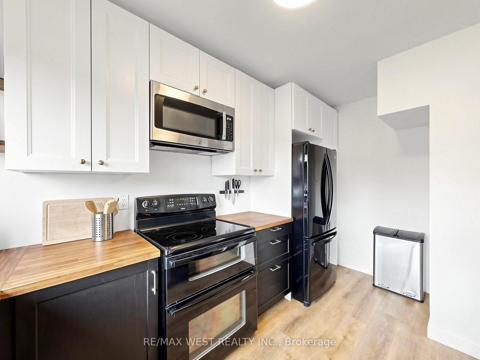 Photo 18 of Unit 6, 2027 Bluefields Drive, Burlington, Mountainside — HOMEH
