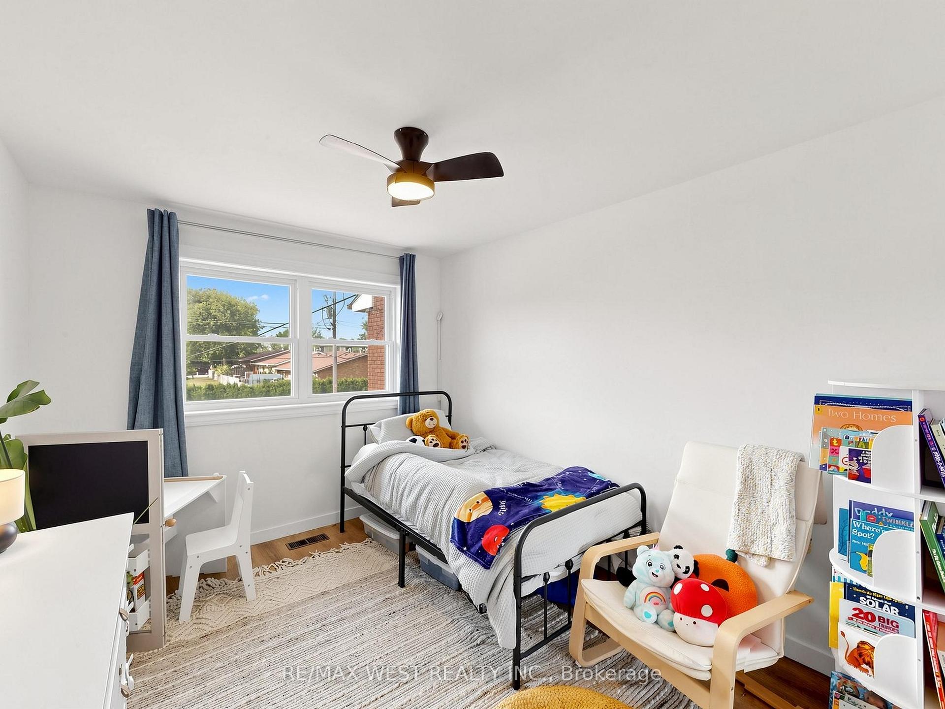 Photo 26 of Unit 6, 2027 Bluefields Drive, Burlington, Mountainside — HOMEH