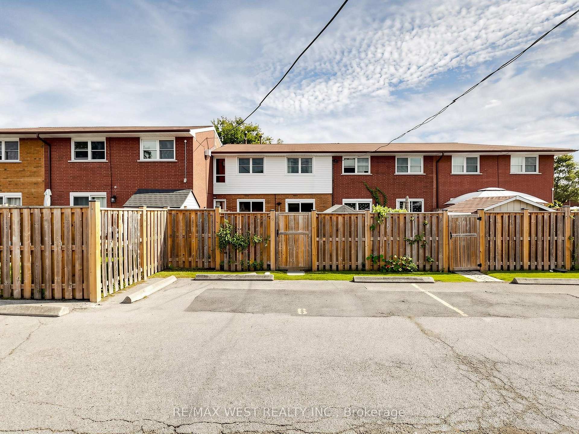Photo 41 of Unit 6, 2027 Bluefields Drive, Burlington, Mountainside — HOMEH