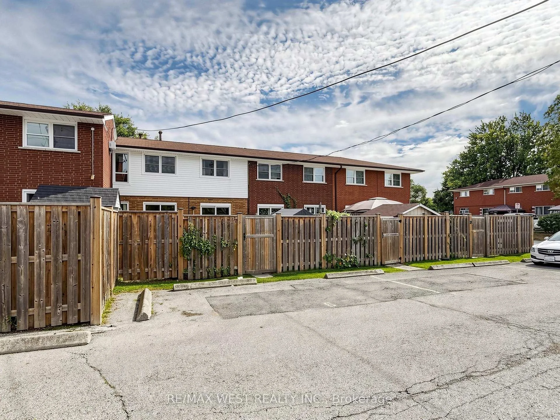 Photo 44 of Unit 6, 2027 Bluefields Drive, Burlington, Mountainside — HOMEH